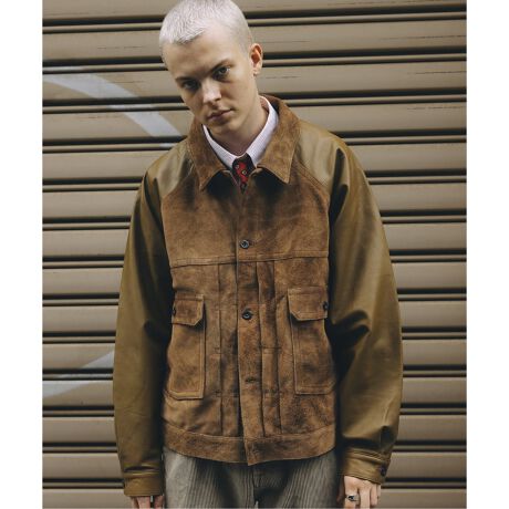 [^:25011610003030]A LEATHERł͕s̐lC𔎂TRUCKER JACKETAWBꖳ̃ACeBTRUCKER JACKET̖͂𐶂AgXG[hAU[ɐ؂ւRrl[VAXɁA݂͎O\ŁAm[J[WPbgƂĒȂ̕L邱Ƃ\B}eA͕ɌPHŒJɎԂ₵AFꂽ炩Sn̗ǂvgpBɂ̓{fB̊vx[XɁAӂƃnoH{ƂőS̓IɃn̂fUCɁB܂An̈ꖇdĂɂAv̕GCWO𗼖ʂŊył炤ƂłByA LEATHER / G[U[z{iɂU[v_NguhłB͓`Iȓ{̑f炵ZpƐYwi𐢊EɔM邽߁A܂A]̊vi̗jIȃC[Włj邽߂Ƀuh𗧂グ܂B܂łɂȂ͂vi𔭖邱ƂŁAfUCłȂ@\łCpNg^܂B͂܂łɖviʂčiȓ{̊vƓ{̋Zpɓ`Ă܂B舵ɂẮAiɂĂ戵\ɂĂmFBƖ̊֌WɂAۂFČꍇ܂B܂p\REX}[gtHȂǂ̊ɂA኱iƉ摜̃J[قȂꍇ܂Bi̐F́AiAbv摜QƂB