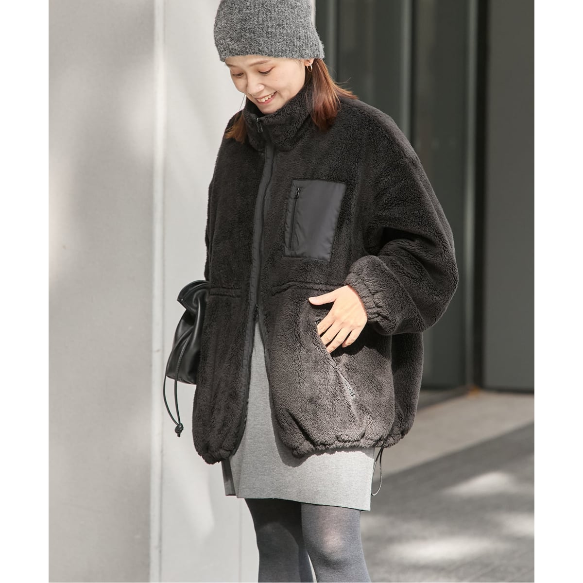 Paris Saint-Germain / パリ・サン＝ジェルマン】 PILE CROP TRAC