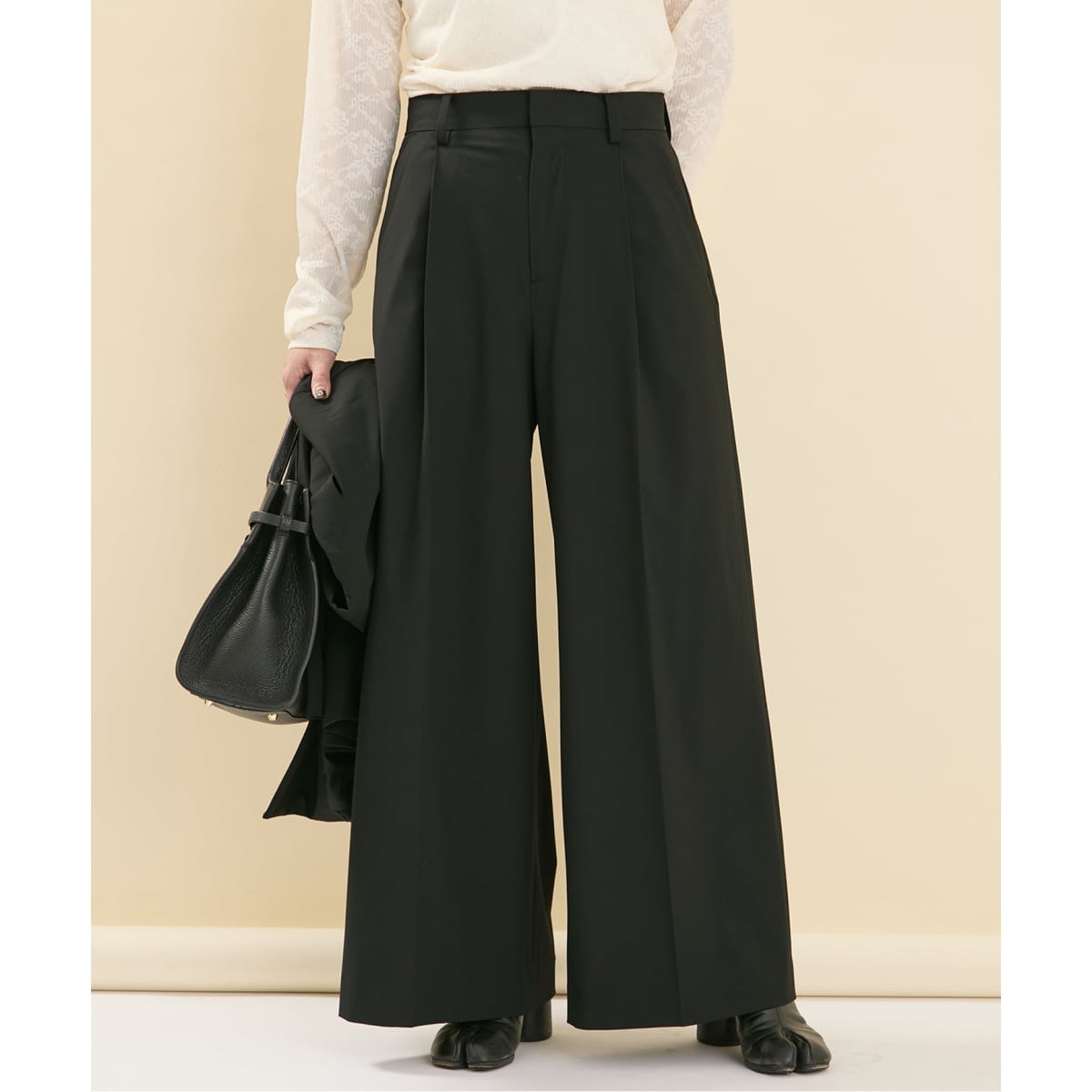 RHODOLIRION /ロドリリオン】5Pockets Huge Shorts | ジャーナル