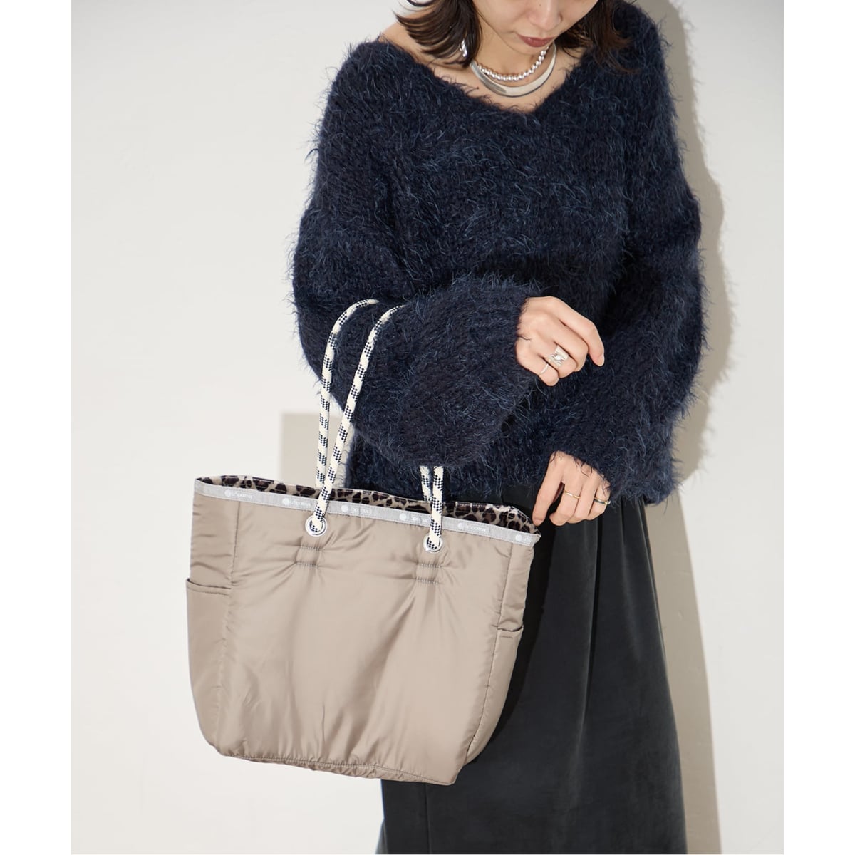 ジャーナルスタンダード(JOURNAL STANDARD) トートバッグ の一覧