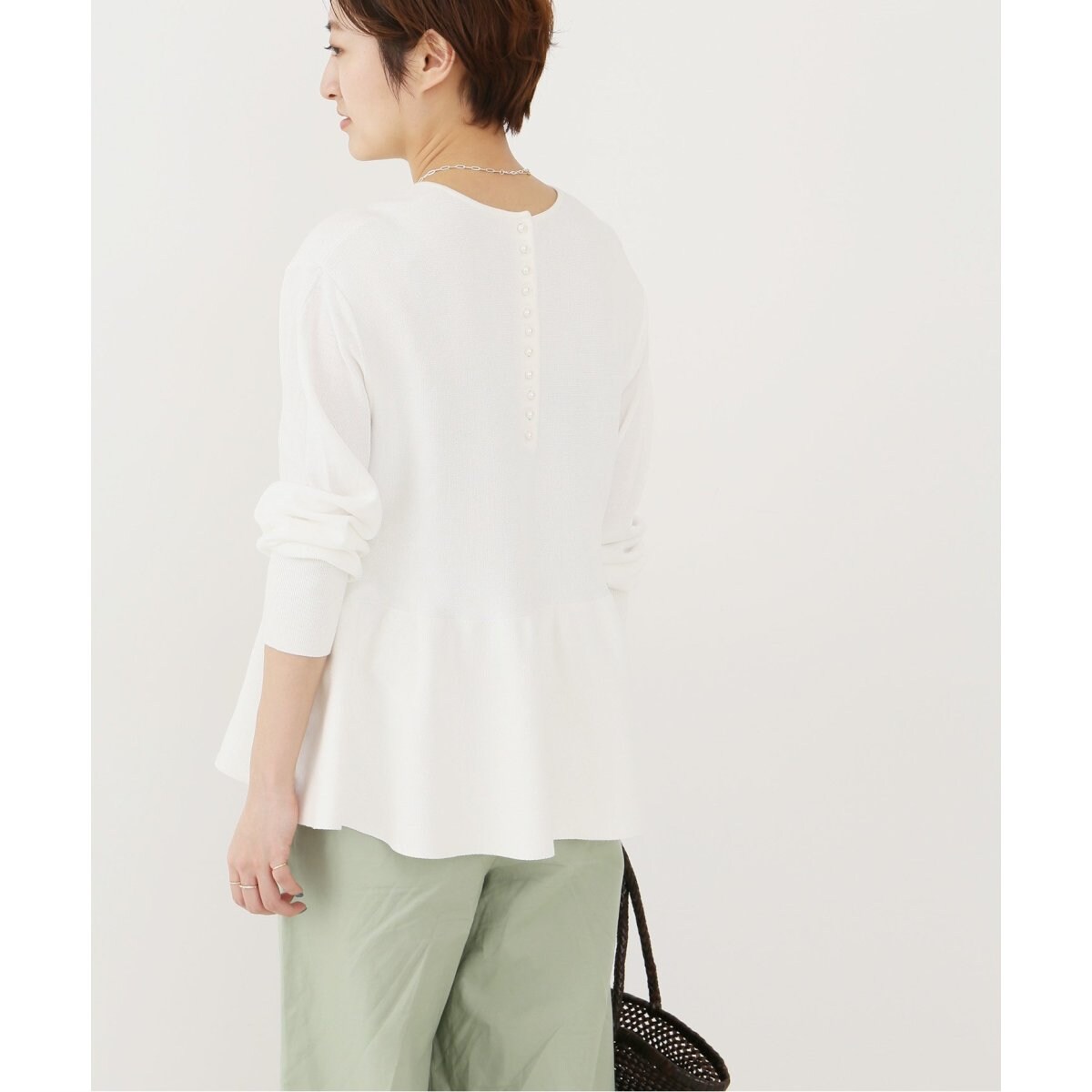 新品　IENA パール付きペプラムニット IENA（イエナ）の「《追加》パール付きペプラムニット◇（ニット