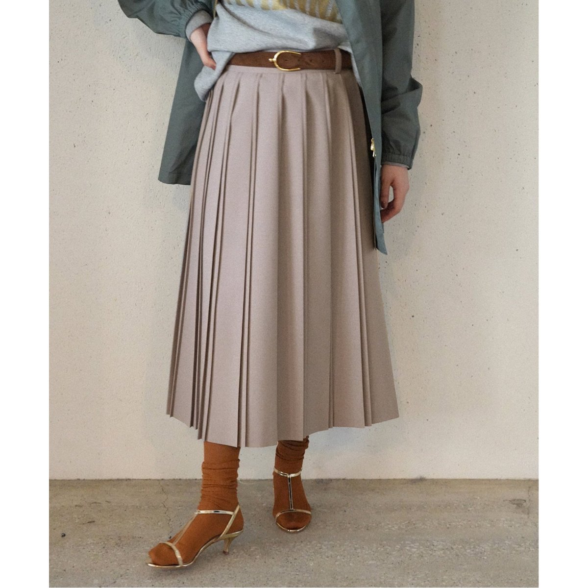 【イエナ】ベルトプリーツスカート RETRO GIRL｜WベルトプリーツミニSK | Rakuten Fashion(楽天