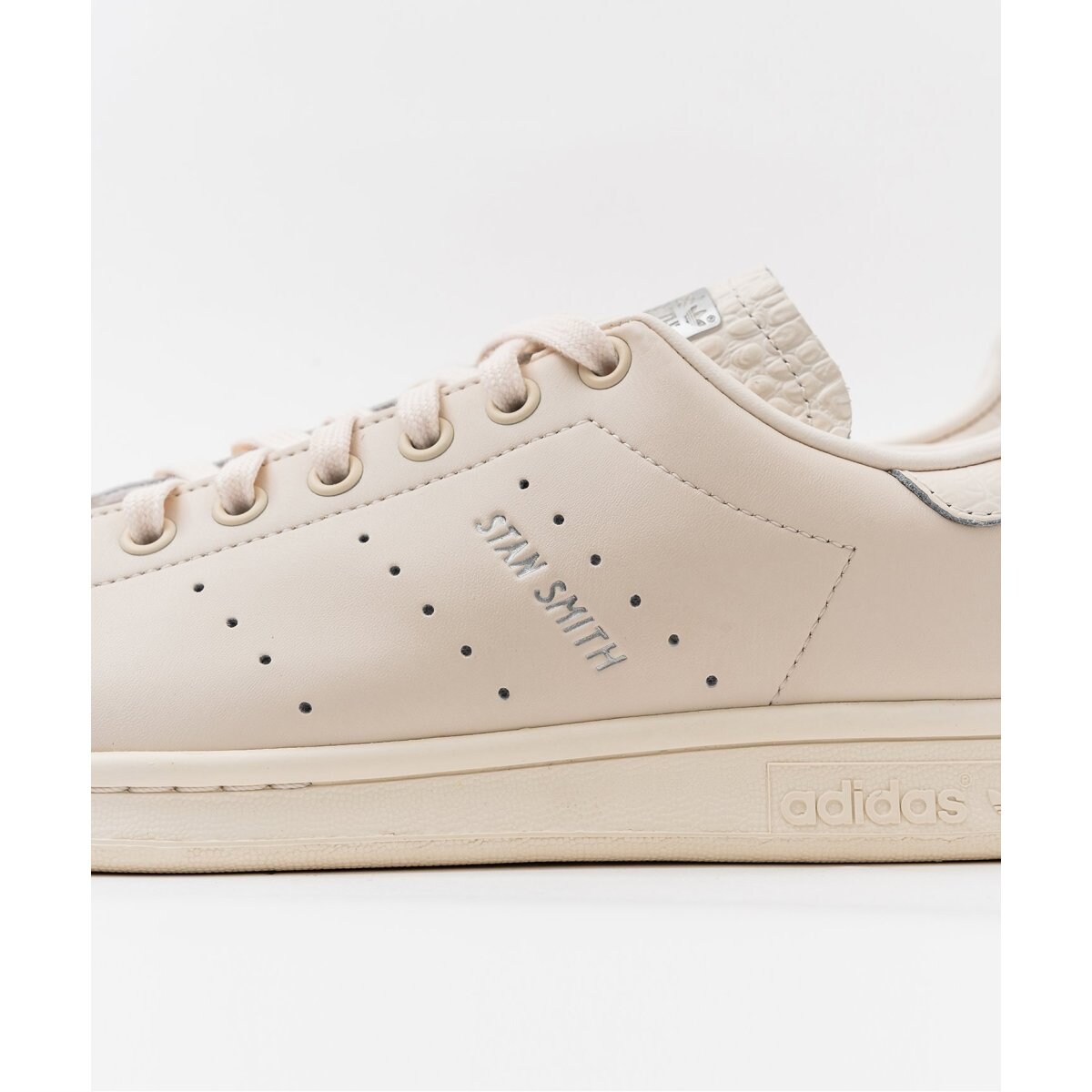 stan smith taupe