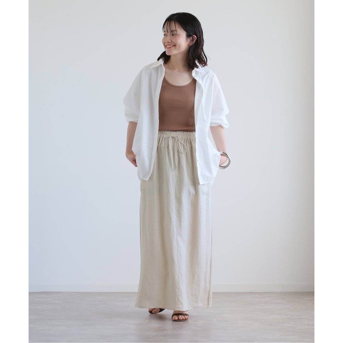 【新品・紙タグ付】IENAのリネントラペーズイージースカート IENA（イエナ）の「《予約》リネントラペーズイージースカート