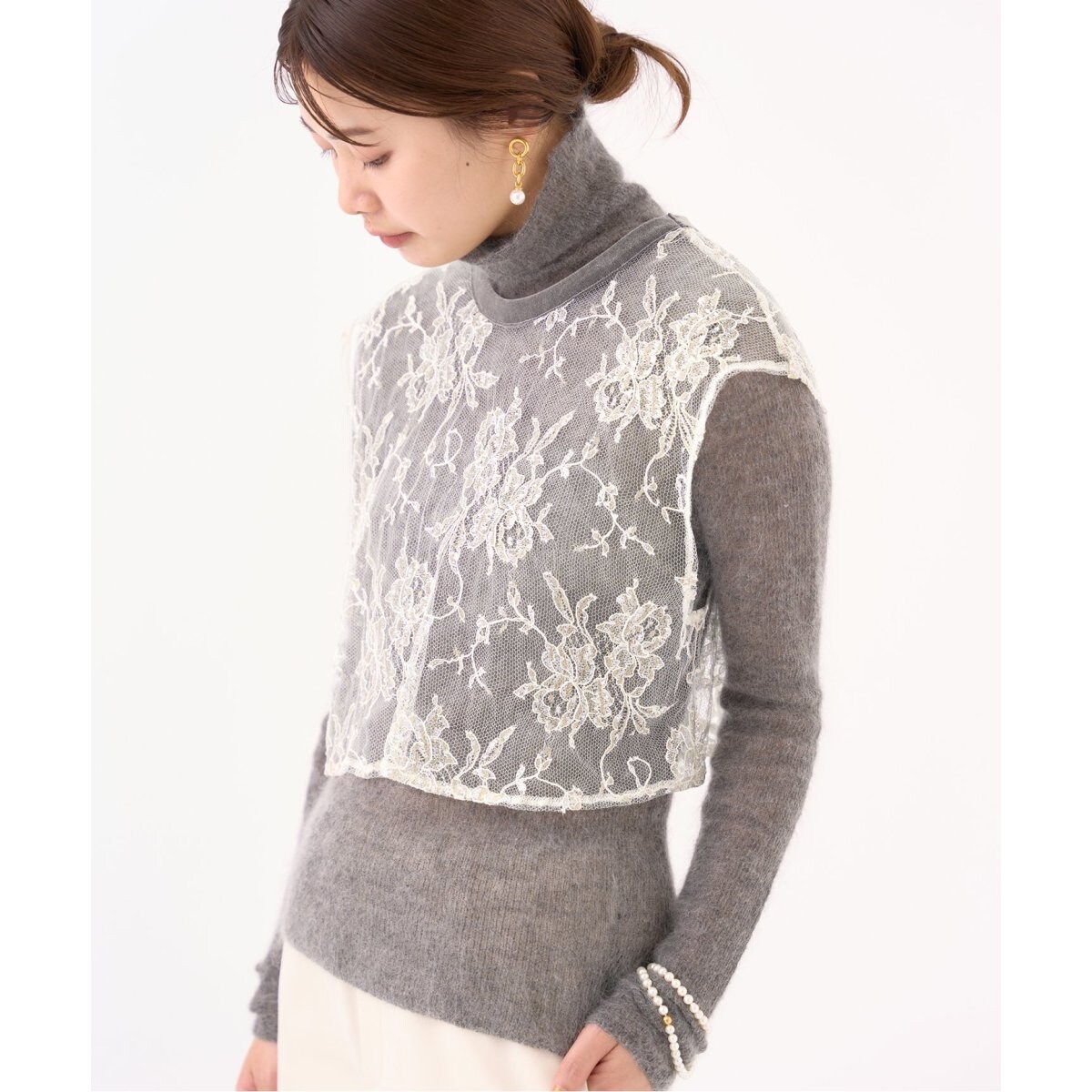 （美品）marge（マージ）　LACE SHORT GILLET cd011-62093-01b.jpg