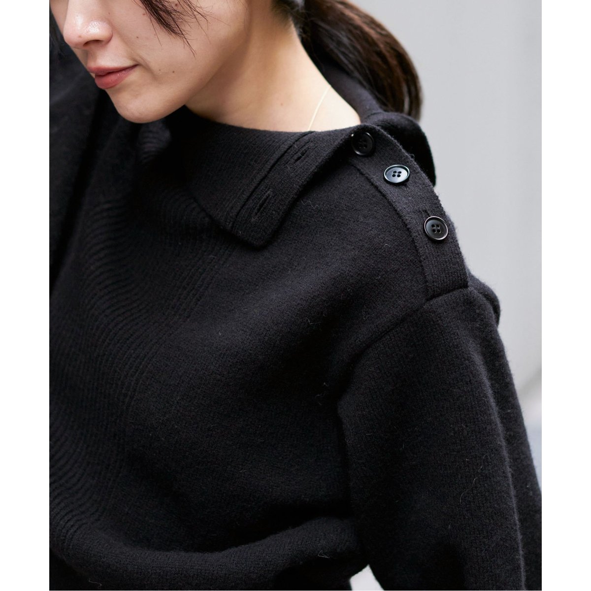肩ボタン開き ハイネックプルオーバー | イエナ(IENA) | マルイウェブ