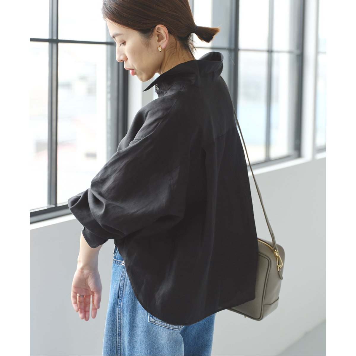 IENA ラミーリヨセルショートシャツ　ブラック36 ラミーリヨセルショートシャツ（シャツ／ブラウス）｜IENA