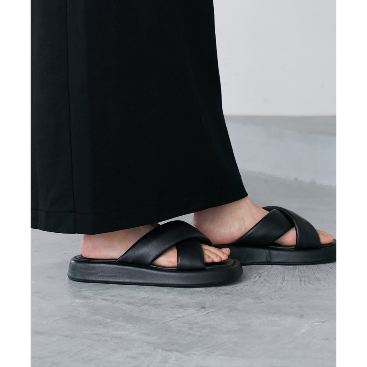 ジャンヴィトロッシ 定価10万円 サンダル 37