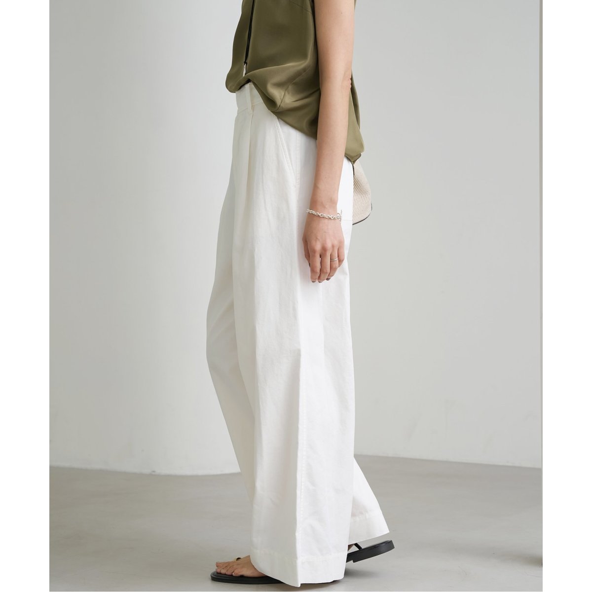 【美品】IENA ローウエストチノ ホワイト 38 美品】IENA ローウエストチノ ホワイト 38