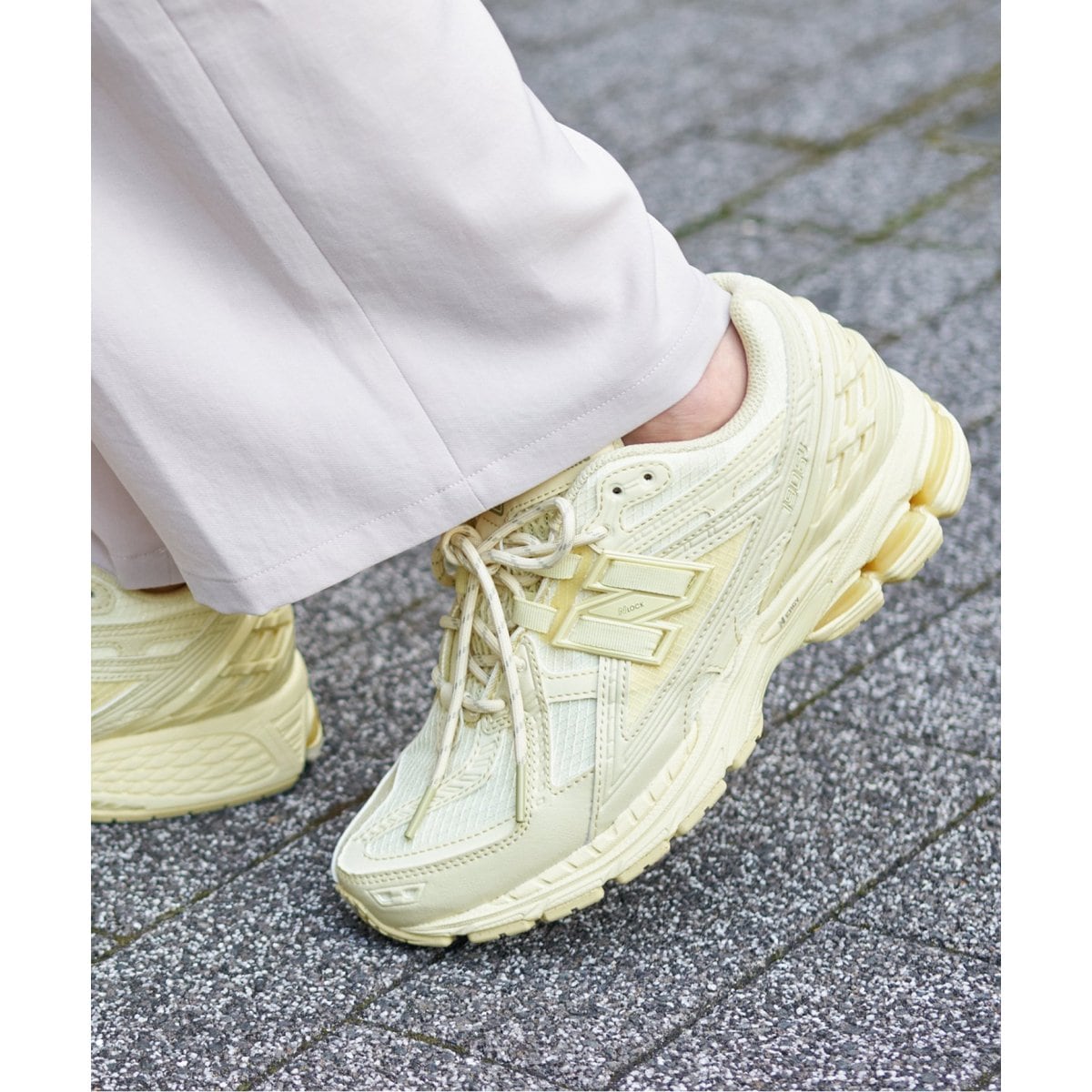 NEWBALANCE/ニューバランスM1906NKスニーカー