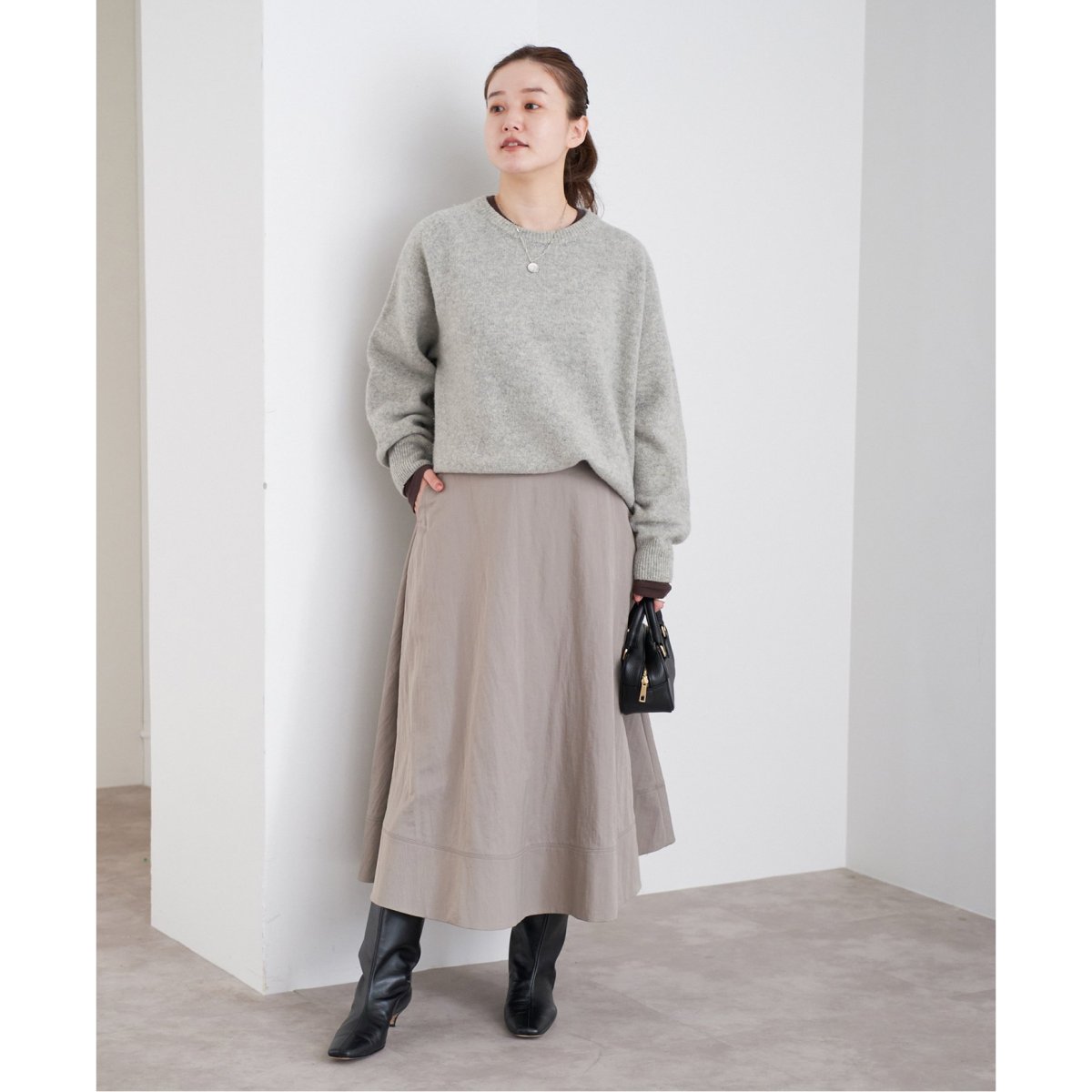 12日終了新品イエナPOOGINOOKWOOL クルーネックラグランプルオーバー POOGINOOK WOOL クルーネックラグランプルオーバー | イエナ(IENA