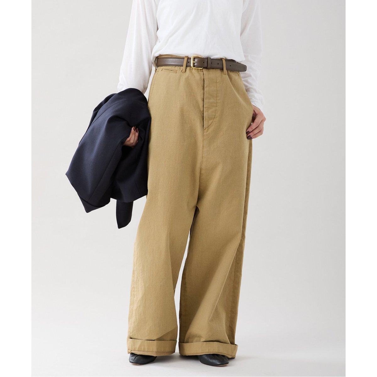 INSCRIRE/アンスクリア Super Loose Chino チノパンツ Super Loose Chino Pants – INSCRIRE