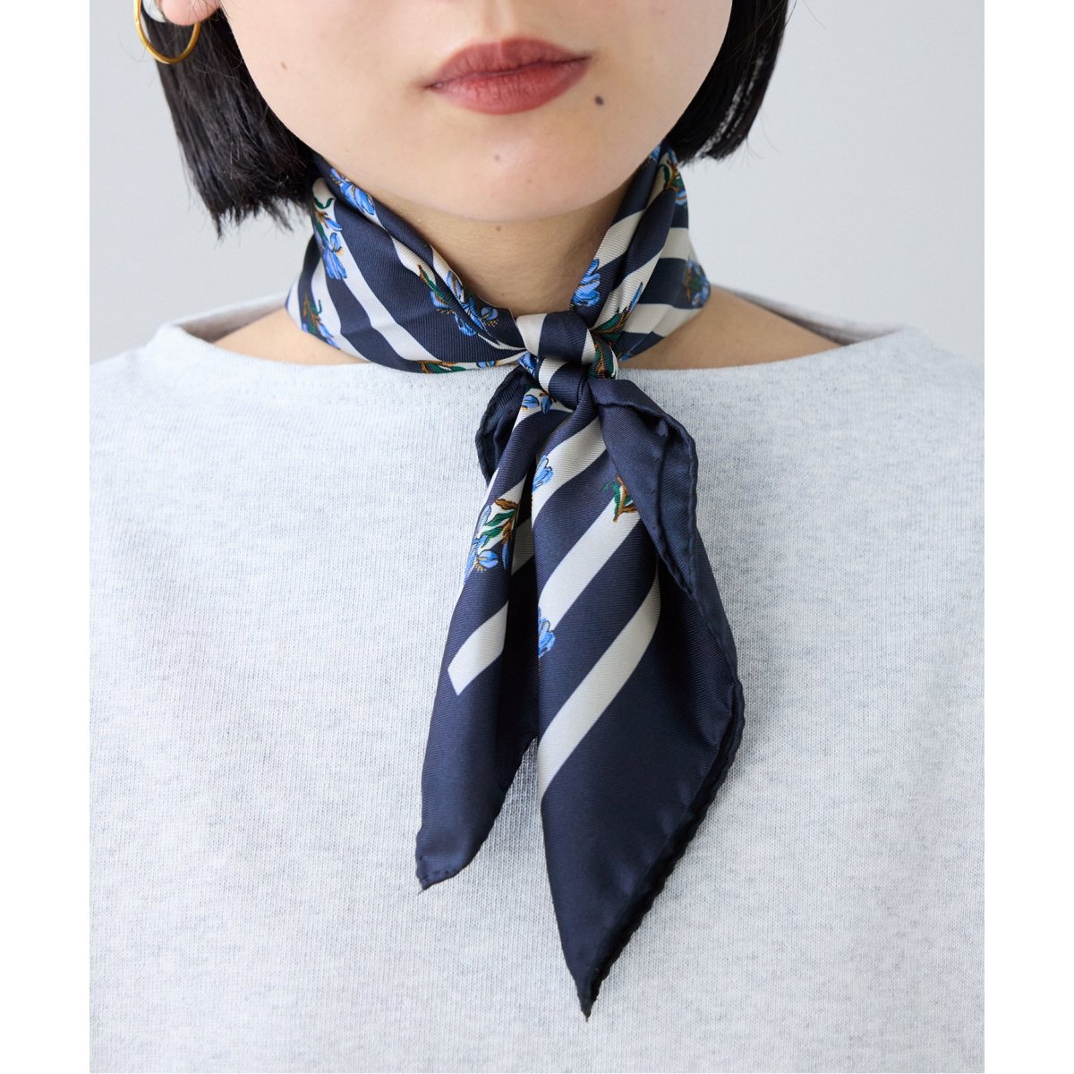 IENA STRIPE FLOWER スカーフ IENA STRIPE FLOWER スカーフ | イエナ(IENA) | マルイウェブ