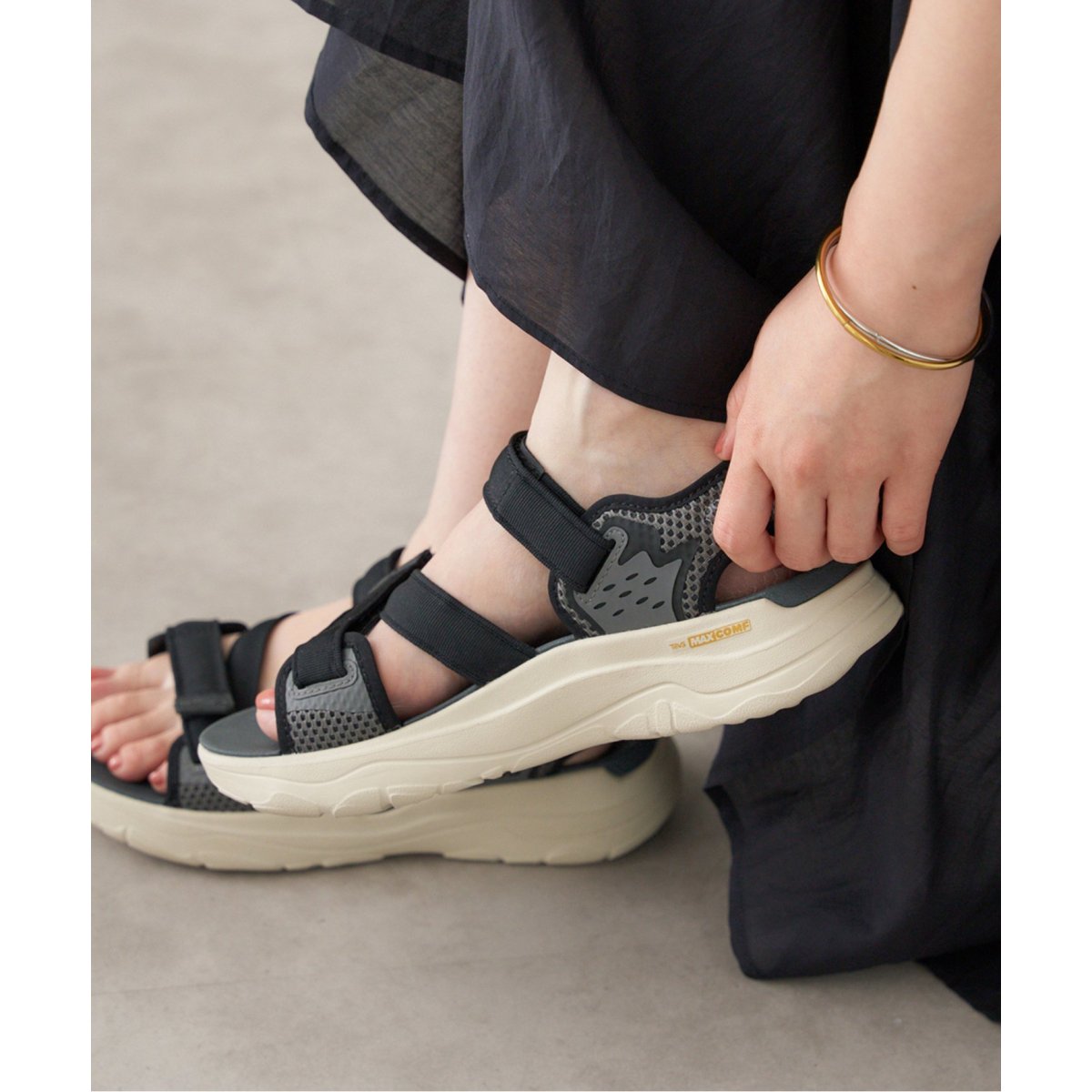 Teva/テバ 別注 ZYMIC サンダル | イエナ(IENA) | マルイウェブチャネル