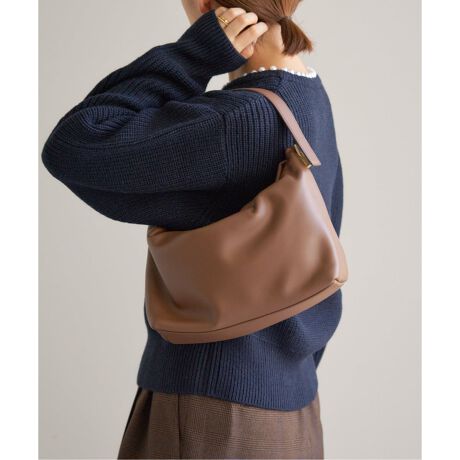 [^:25092910002030][J[iԁFP-040ЃJ[F[J[J[ubN(001)FBLACKuE(020)FCOFFEEx[W(027)F08-207ЃTCYF[J[TCYt[TCY(009)FFꂽl̂߂́A㎿U[2WAYobOߍׂ₩ȃX[XU[̎Al̋CiĂ2WAYobOBƂƎɓޏ㎿ȃU[gpAVvȂꂽtHɎdグ܂BIȃS[h̋肰ȂPYAl̏̔茳oBXgbv̒E\ŁANb`obOƂăX}[gɎArɂănhobOƂďiɑƁAV[X^Cɍ킹2WAYły݂܂BlXȃX^Cɍ킹₷VbNȃubNAɉ݂YuEAiŔoʒJ[̃x[W3FWJłpӁBтɈ[܂AipiłByPUNTI./veBzC^AŁu_vӖPUNTO̕`B́u_vquv`悤ɁA̗lXȃV[ɃV[XɗnރobOsĂ܂BuԂ̐V߁vACfeBeBƂAăV[Ye[}݂A̎ɖ{ɕKvȋ@\ƐꂽJ^`ǋĂ܂Bɂ߂ă~j}ɎdグA@\IȃIWi̋uhےACRłB̏íAIENAł̎舵ɂȂ܂BړX܂ւ₢킹̍ۂIENAX܂ւ肢v܂B舵ɂẮAiɂĂi\łmFBƖ̊֌WɂAۂFČꍇ܂B܂p\REX}[gtHȂǂ̊ɂA኱iƉ摜̃J[قȂꍇ܂Bi̐F́AiAbv摜QƂB