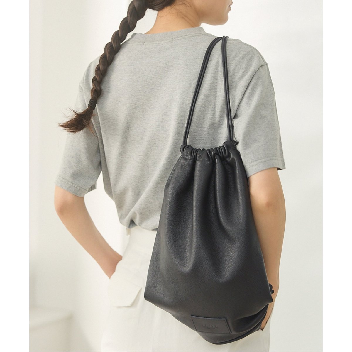 BLACK ナップサック | イエナ(IENA) | マルイウェブチャネル