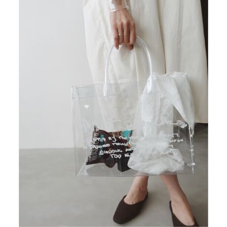 [^:25092910005230][J[iԁFPVCЃJ[F[J[J[zCg(010)FCLEARlCr[(040)FNAVYẴW[V[^E[Xł֗ɎgAIENAIWĩNAg[gobOBtX̃CxgC[WA镶ʂvgĂ܂BuNuit blanchev𒅂āAHCxguFete de la musiquevyՉוꂽɈ芴o悤AO\ȒĂ̂|CgB̂PVCfނgpobÓAẴR[fBl[g̃ANZgɃsb^̃ACełB̏íAIENAł̎舵ɂȂ܂BړX܂ւ₢킹̍ۂIENAX܂ւ肢v܂B舵ɂẮAiɂĂi\łmFBƖ̊֌WɂAۂFČꍇ܂B܂p\REX}[gtHȂǂ̊ɂA኱iƉ摜̃J[قȂꍇ܂Bi̐F́AiAbv摜QƂB