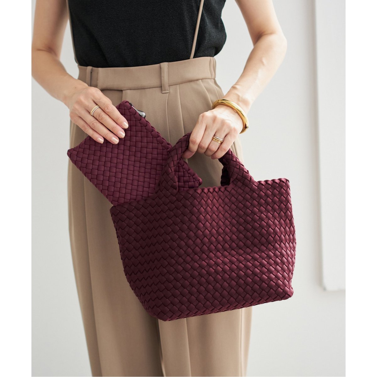 【Naghedi】関税送料込 St Barths ミニ トートバッグ 人気 NAGHEDI/ナゲディ】St Barths Medium Tote NAPA（トートバッグ
