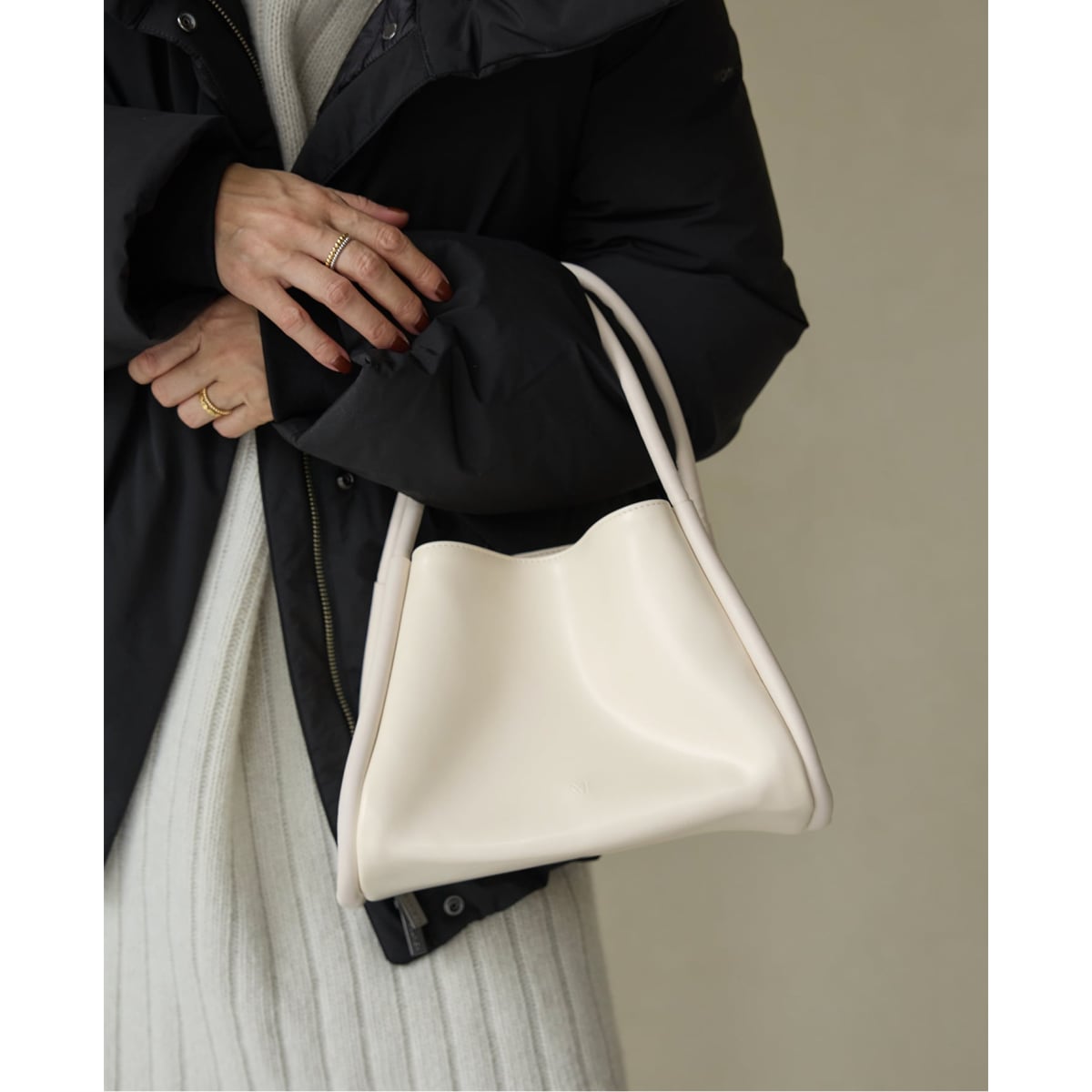 &MyuQ アンドミューク SOTELハンドバッグ　IENA ＆MyuQ/アンドミュークMyuQ SOTEL ハンドバッグ | イエナ(IENA