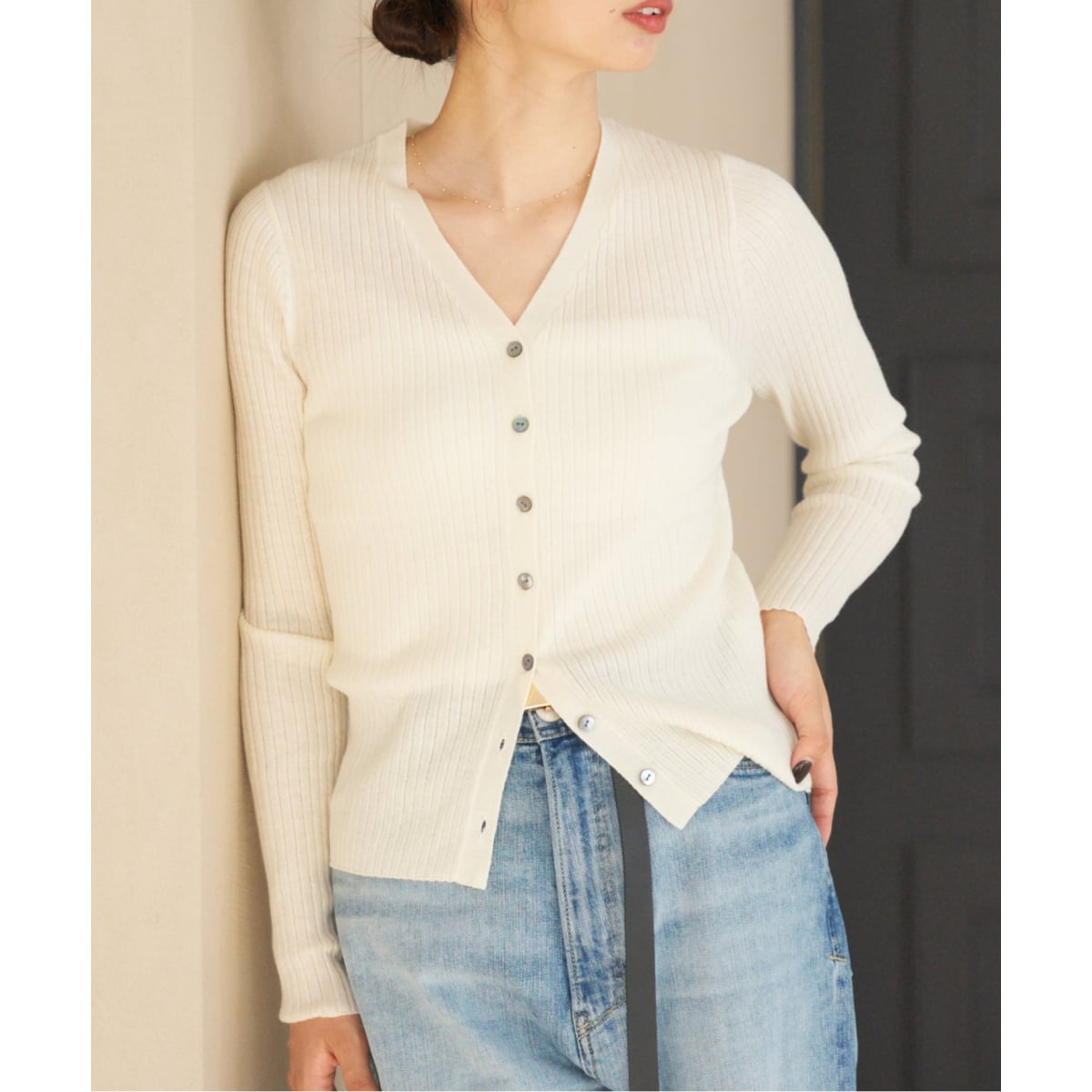 IENA ドライコットンVネックカーディガン IENA（イエナ）の「《追加》ドライコットン Vネックカーディガン