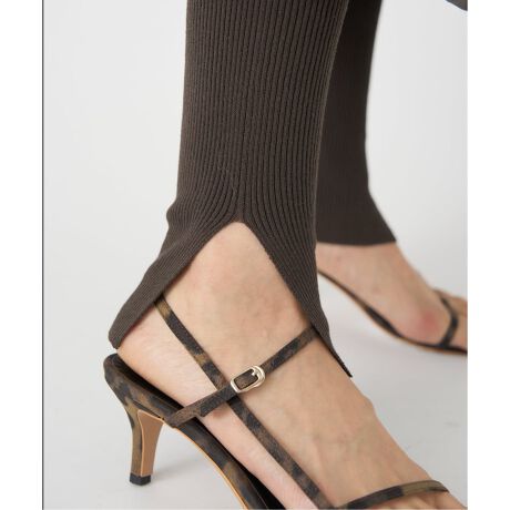 [^:25090900462030]y2025AWzIENARbg|GXefނgpĂAŐ􂦂邤ɃVɂȂɂAꂪȒPBz[K[giDjŕ҂ݗĂĂ邽߁ADڂɂ邲ȂA炩ŉKȒSnłBeɂ̓Xbg{A肰ȂrƌĂ鏗炵fBe[ɁBXJ[g⃏s[XƂ̃C[hX^CɂDŁAgɊ􂵂ĂꖇłB舵ɂẮAiɂĂi\łmFB̏íAIENAł̎舵ɂȂ܂BړX܂ւ₢킹̍ۂIENAX܂ւ肢v܂BƖ̊֌WɂAۂFČꍇ܂B܂p\REX}[gtHȂǂ̊ɂA኱iƉ摜̃J[قȂꍇ܂B\߂Bi̐F́AiAbv摜QƂB