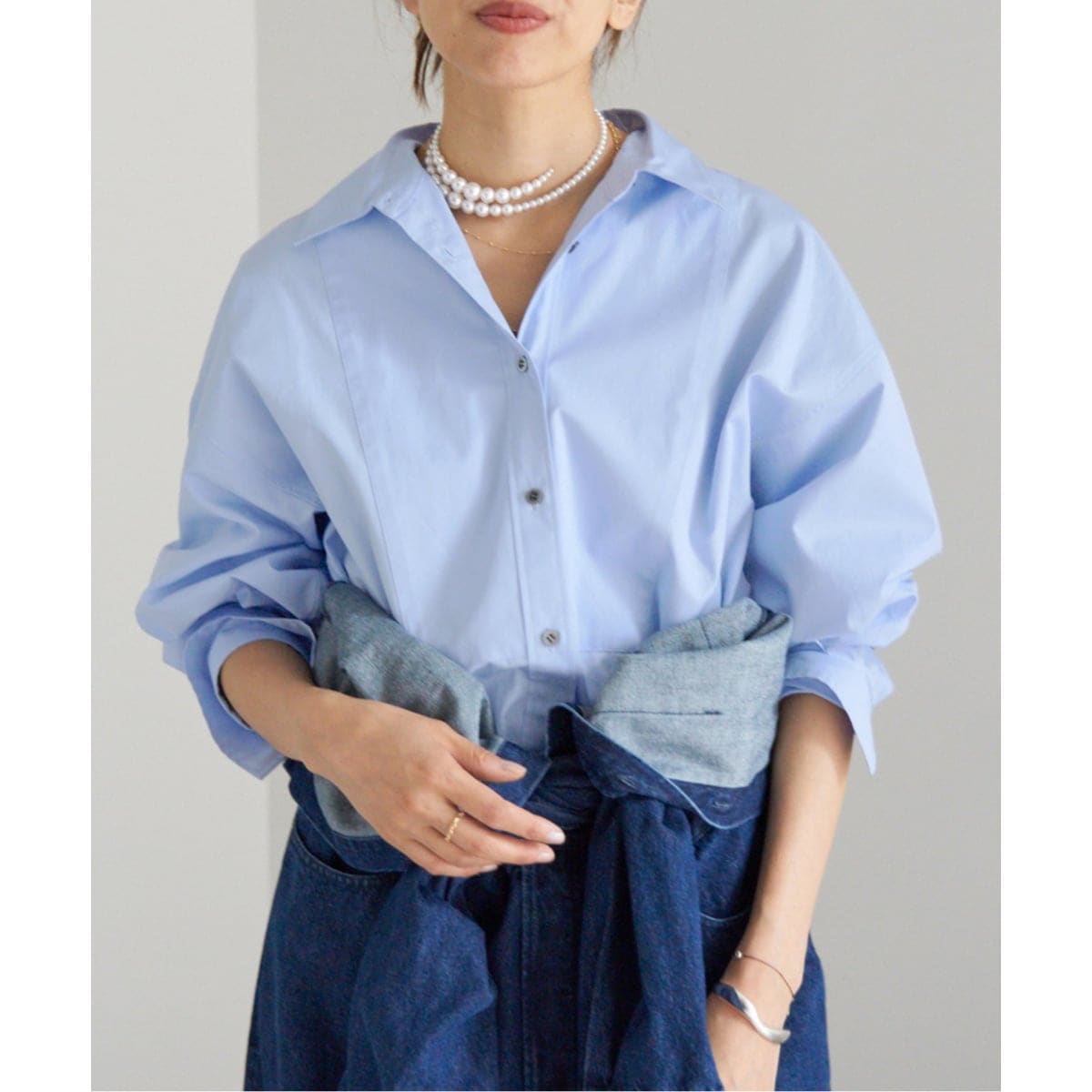【美品】IENA ノーカラーシャーリングブラウス IENA（イエナ）の「ノーカラーシャーリングブラウス（シャツ