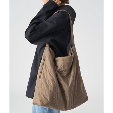 [^:25092900439030]y2025AWzIENA ӂƂ̊͂̃hbgLgV_[BACeɍ킹ĒȂׂ݂̌AobOɂ͒悭̒ȂgpĎdĂ܂B̓IȃhbgLghJVvȂۓIȃfUC|CgɁBJ̓}OlbgdlŃX[YB߂PCA4TCY̏ނ܂Aigɂ傤ǂeʂłBȓ̃V_[Xgbv͌ɗDtBbgAy₩ȎSńB܂ɂăNb`ɎX^C߂łBɂ3Ɏd؂ꂽ|PbgtŐ₷AOɂt@Xi[t̉B|PbgzApɂ܂BIEIt킸gA@\ƃfUC˔iłB V[Y܂BhbgLgXJ[g(iԁF25060900412030)hbgLgWPbg(iԁF25010900438030)hbgLgWbvobN(iԁF25092900440030)舵ɂẮAiɂĂi\łmFB ̏íAIENAł̎舵ɂȂ܂BړX܂ւ₢킹̍ۂIENAX܂ւ肢v܂B Ɩ̊֌WɂAۂFČꍇ܂B܂p\REX}[gtHȂǂ̊ɂA኱iƉ摜̃J[قȂꍇ܂B\߂Bi̐F́AiAbv摜QƂB