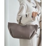 Manuel MILANO/マニュエルミラノ フォルムレザーMIDI BAG バッグ 6367 