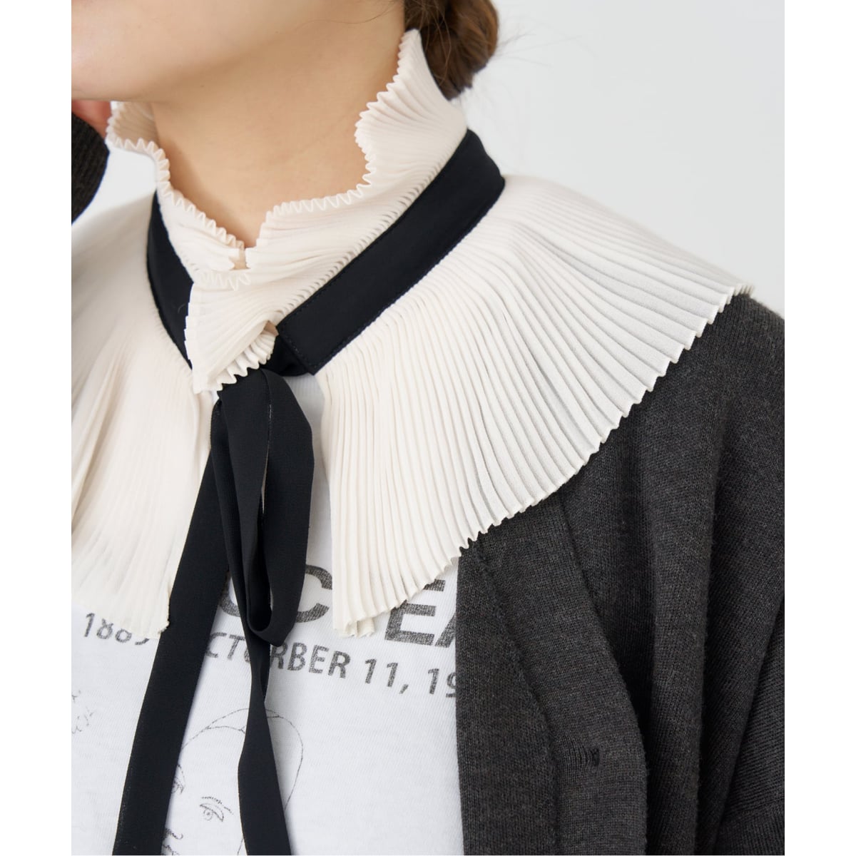 《予約》L'UNE/リュンヌ PLEATS COLLAR 付け襟