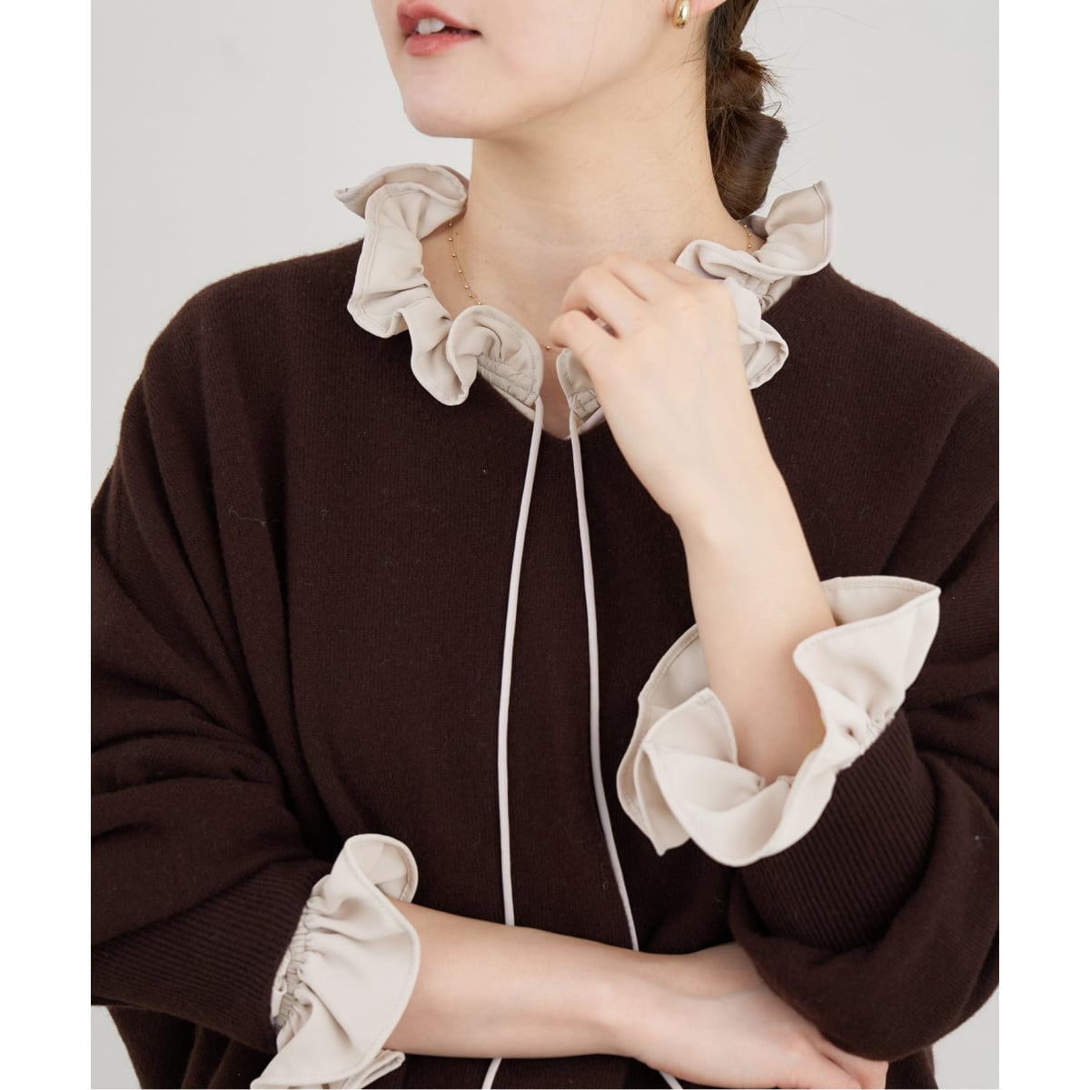 【完売品 新品】IENAブラウス シャツ MONOボタニーVネックブラウス MONOボタニーVネックブラウス | イエナ(IENA) | マルイウェブ