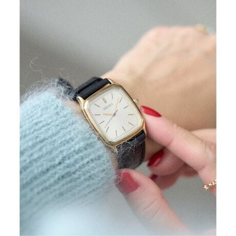 [^:25090910006040]y2025AWzIENAySEIKO / ZCR[zIENA ~ HIROB Exclusive Watch{\鎞vuhłSEIKOƁAIENA~HIROBœʂȃR{[VEHb`肵܂BfUCVpS[h̕ՂɁAÂɍʂu[̕bj̗pB}jbVȃTCỸIN^SP[Xgݍ킹A_炩ƒmIȈۂ▭ȃoXł܂Ƃߏグ܂B㎿ȃX^_[hD݁Agh͎炵BIENȀɊYfUCłBԂɂ́hIENA par HIROBh̍{AfUCȂł͂̓ʊB̂ǂȃX^COɂRƓ݁A茳ɕiYĂEHb`łBfBe[ERefFSZQV027EP[XfށFXeX / GPEohfށF{v / ubNEKXfށFn[hbNXE[ugF7N01 / drE`FIN^SEhFh / 5CEdrF3NԁEόF}15bEYF{Eۏ؊ԁF3NԁEtiF{bNX / ۏ؏Eۏ؏ / wׂɂĕۏ؏ƍwׂ͍킹Ăۊǂ肢܂BC]̍ۂ́Aۏ؏ƍwׂoBwׂ̓}Cy[Wォ{EĂ܂BEj^[drɂăZbgĂdŕAɖ肪Ȃ`FbN郂j^[drłBグɂēdrcʂϓ܂BVi̓drAғԂZ\l܂BEv̎ɂĂ͂̎v̎(t܂)͎ۂƈقȂꍇAEYオĂ蓮삵ĂȂ\܂B萔ł͂܂mFAKvȏꍇ͎킹肢܂BEohɂHIROBeX܂ɂďĂ܂BX܂̏󋵂⃂fɂ肨ԂꍇAЍH[ł̂aΉɂȂꍇ܂BySEIKO/ZCR[zZCR[́A1881N̑nƈȗuɎ̈svƂnƎ҂̐MтAY̘rv␢ẼNI[cEIb`𔭔ȂǁAvVIȏiXƐɑoĂ܂B̑nƂ̎vƁAuq܂̊ɑivƂVȎv߂AƃX[Kuƃn[g𓮂vɊÂAZpƊ𖁂グAɊFl̎ƃn[g𓮂Ă܂B̏iHIROBł舵܂BSEIKO Exclusive IENAxHIROB SZLJ320(iԁF25130890001630) ̏íAIENAł̎舵ɂȂ܂BړX܂ւ₢킹̍ۂIENAX܂ւ肢v܂B舵ɂẮAiɂĂi\łmFBƖ̊֌WɂAۂFČꍇ܂B܂p\REX}[gtHȂǂ̊ɂA኱iƉ摜̃J[قȂꍇ܂Bi̐F́AiAbv摜QƂB