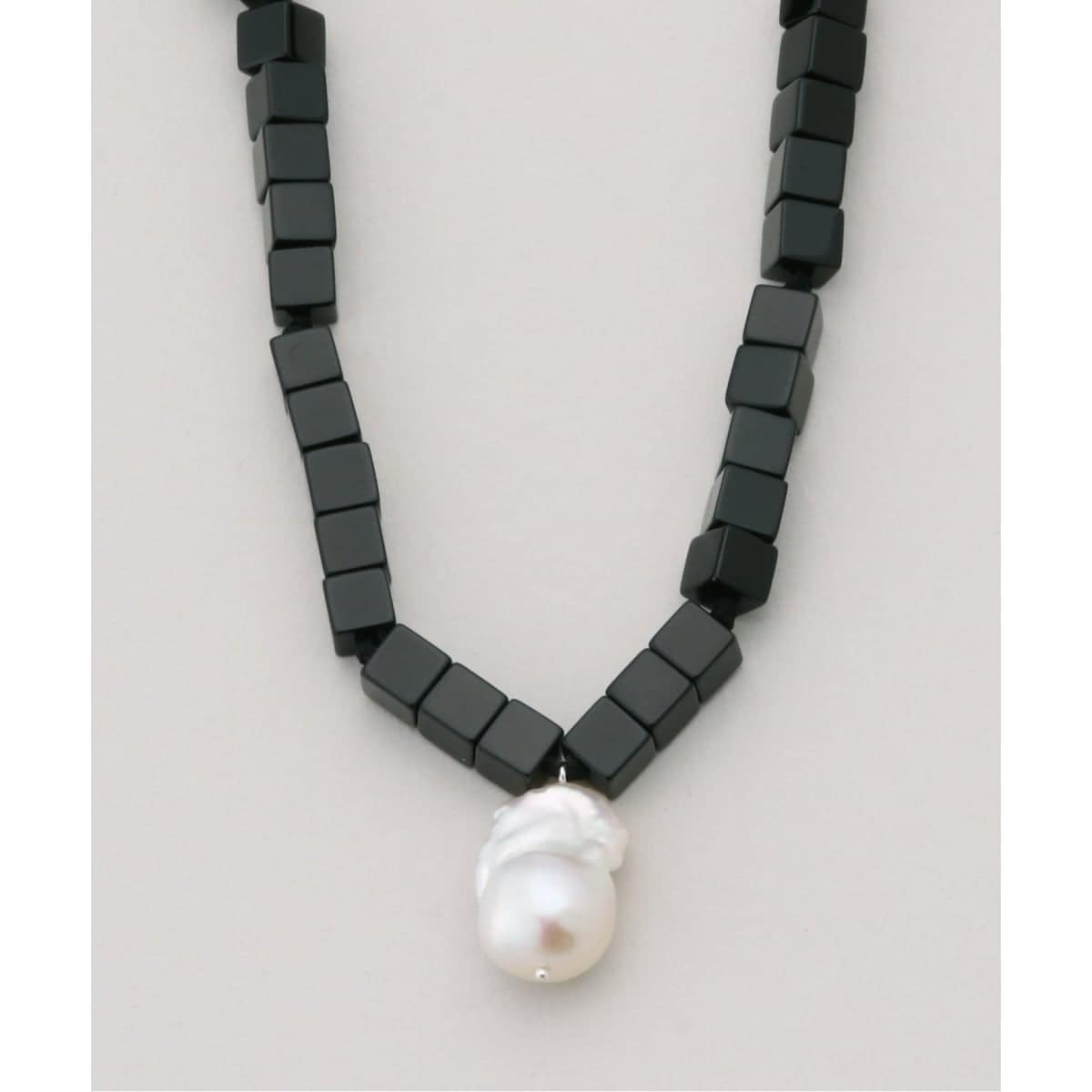 【専用です】新品　MALUS/マリュス 別注 ペンダント 60cm 専用です】新品 MALUS/マリュス 別注 コインペンダント 60cm - メルカリ