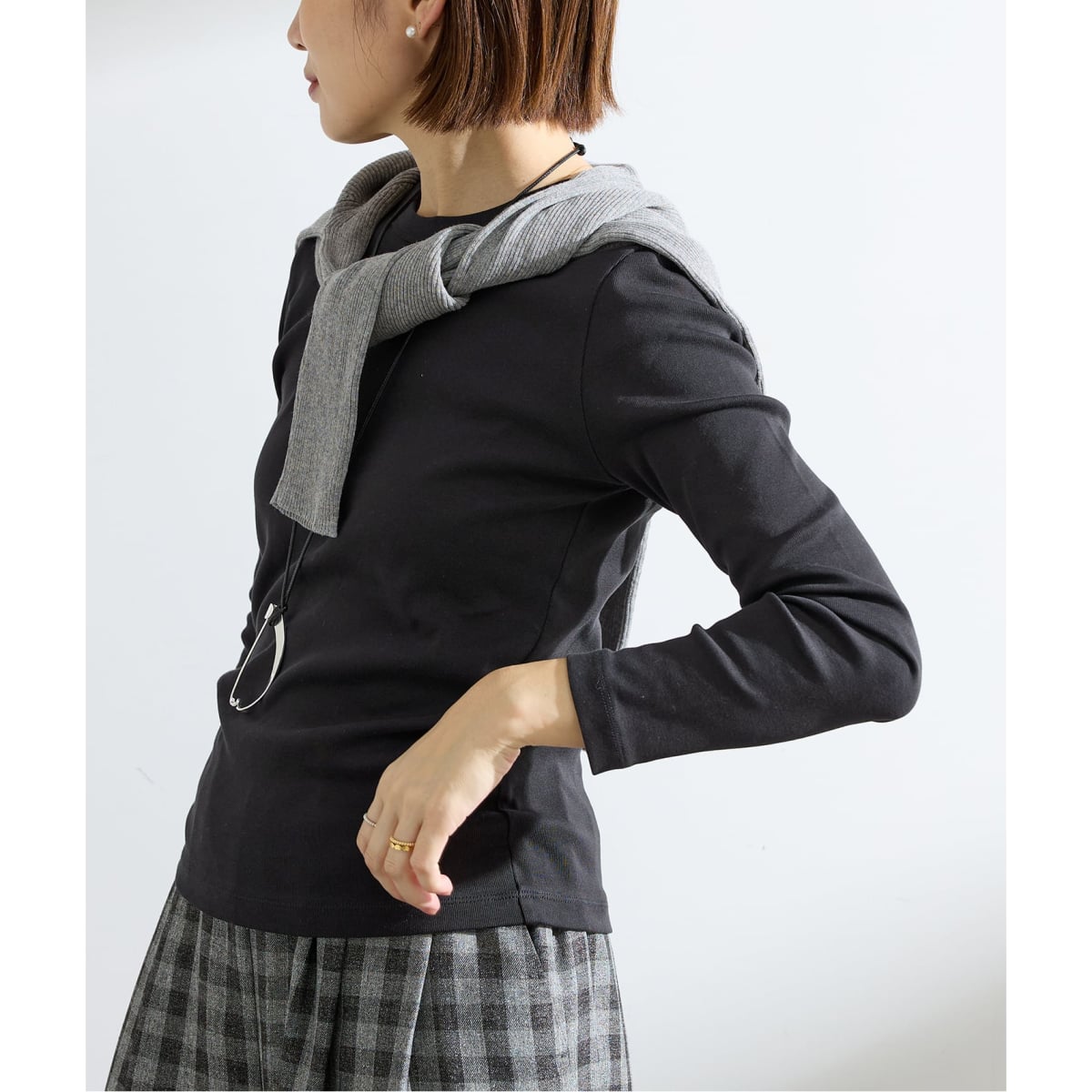 COGTHEBIGSMOKE/コグ ザ ビッグスモーク】ELLISスウェットシャツ