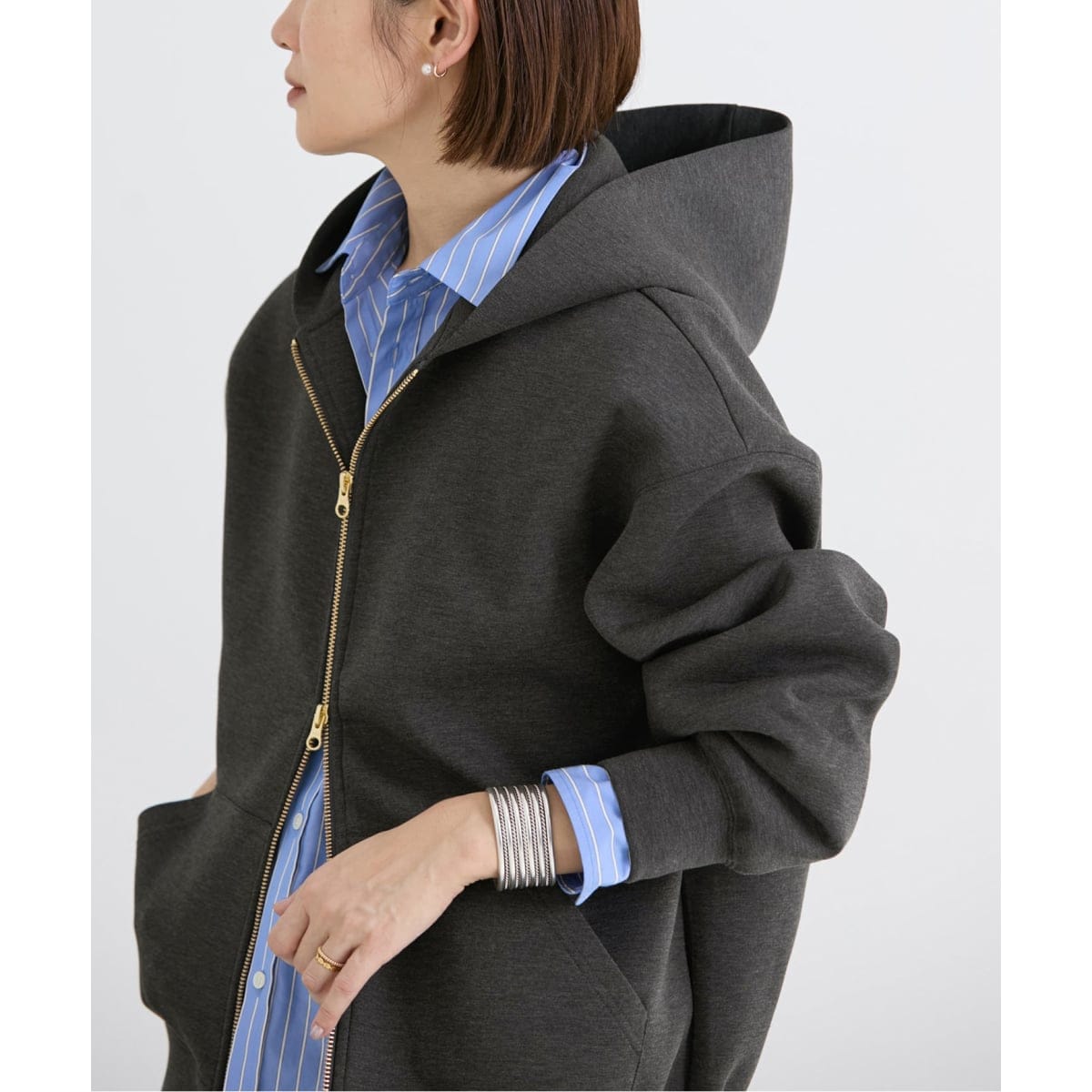 予約》ダンボールニットフーディ | イエナ(IENA) | マルイウェブチャネル