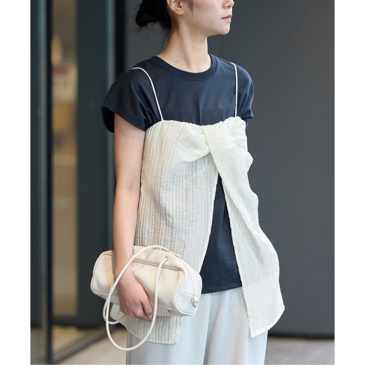 ESTHE/エステ Twist Front Pleated Cami Top ブラウス 162-30 | イエナ