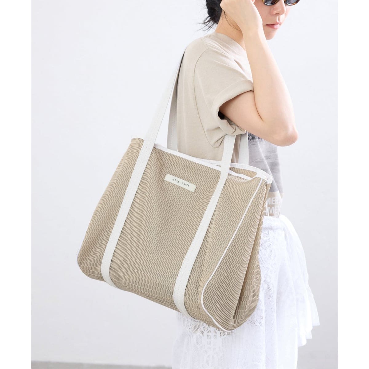 極美品』qbag paris nest zip M 【人気のレッド】 Amazon | [qbag