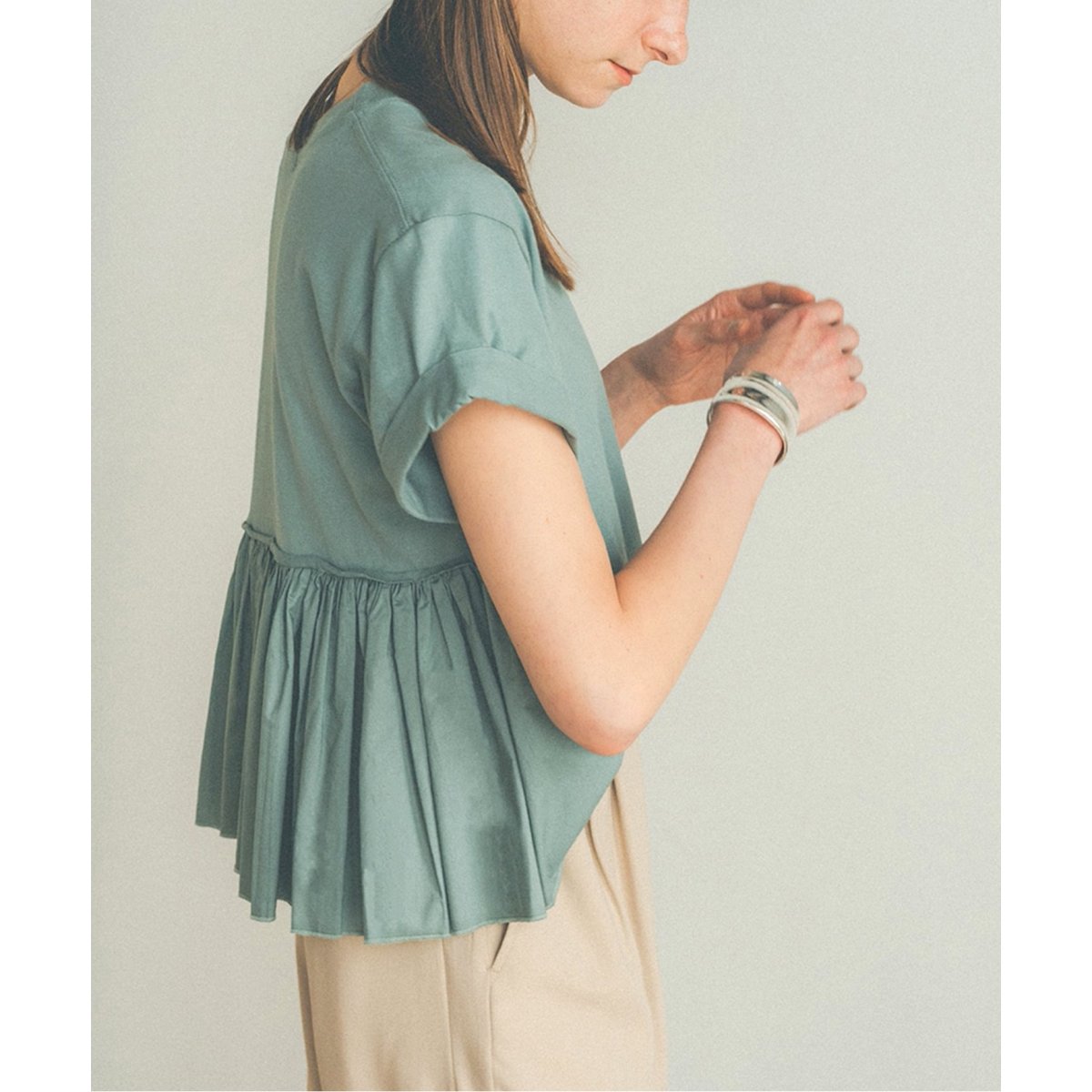 全国送料無料 CLANE/クラネ】 BACK イエナ(SLOBE スローブ | Tシャツ◇ FRILL Tシャツ(半袖/袖なし)