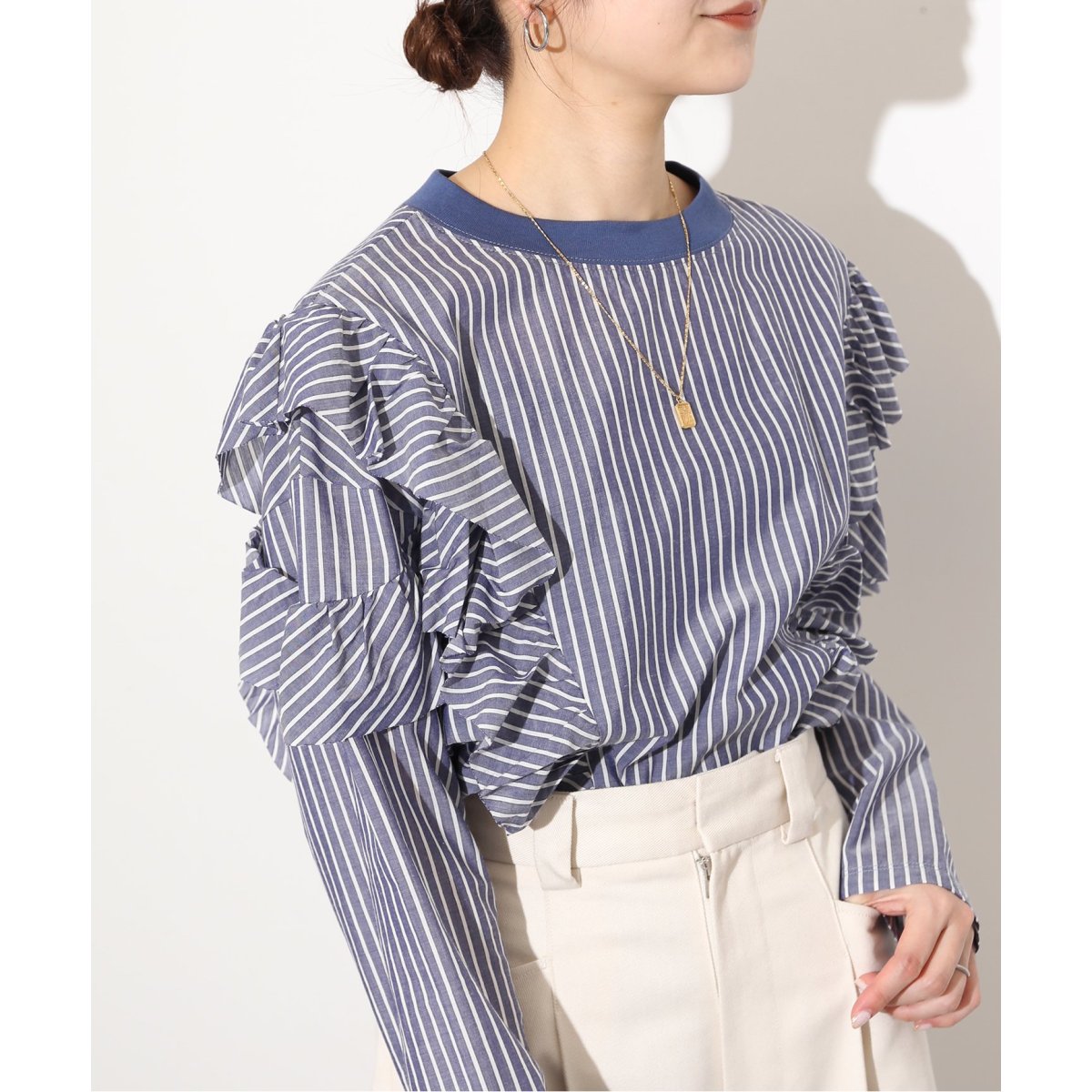 美品 23SS SLOBE IENA スローブイエナ シアーストライプフリルブラウス 長袖 プルオーバー 23051912020020 サックスブルー レディース 古着 中古 cd010-39306-01b.jpg?basethum=225