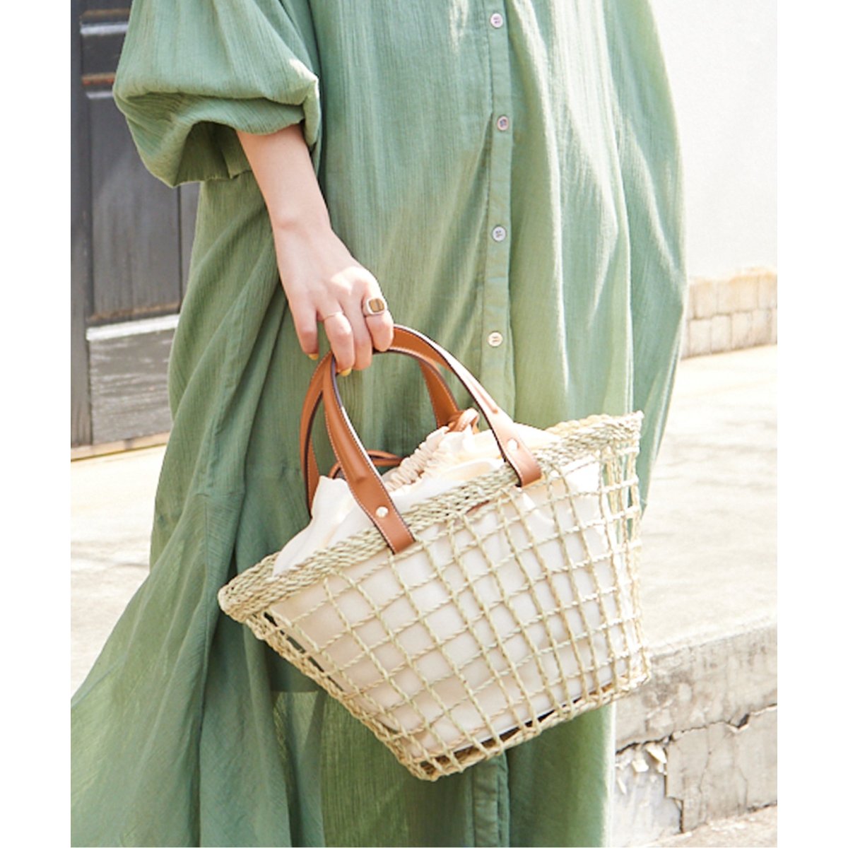 DOUM×SLOBE IENAの 別注 カゴ トート バック ブラウン　23SS DOUM×SLOBE IENAの 別注 カゴ トート バック ブラウン 23SS