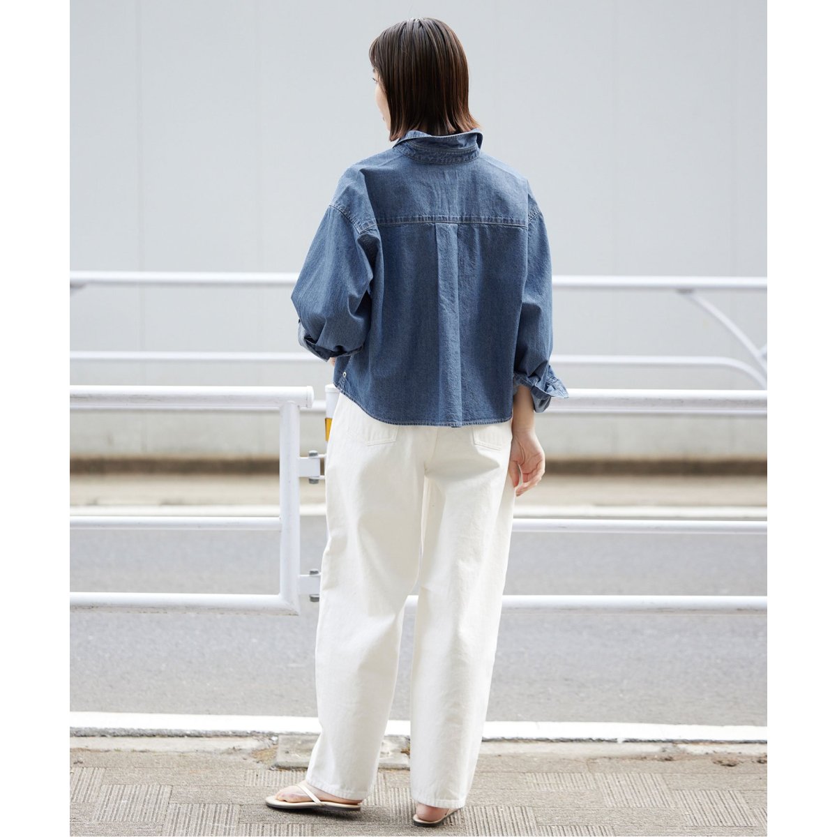 新品タグ付き未使用 LE DENIMライトオンスクロップドシャツ