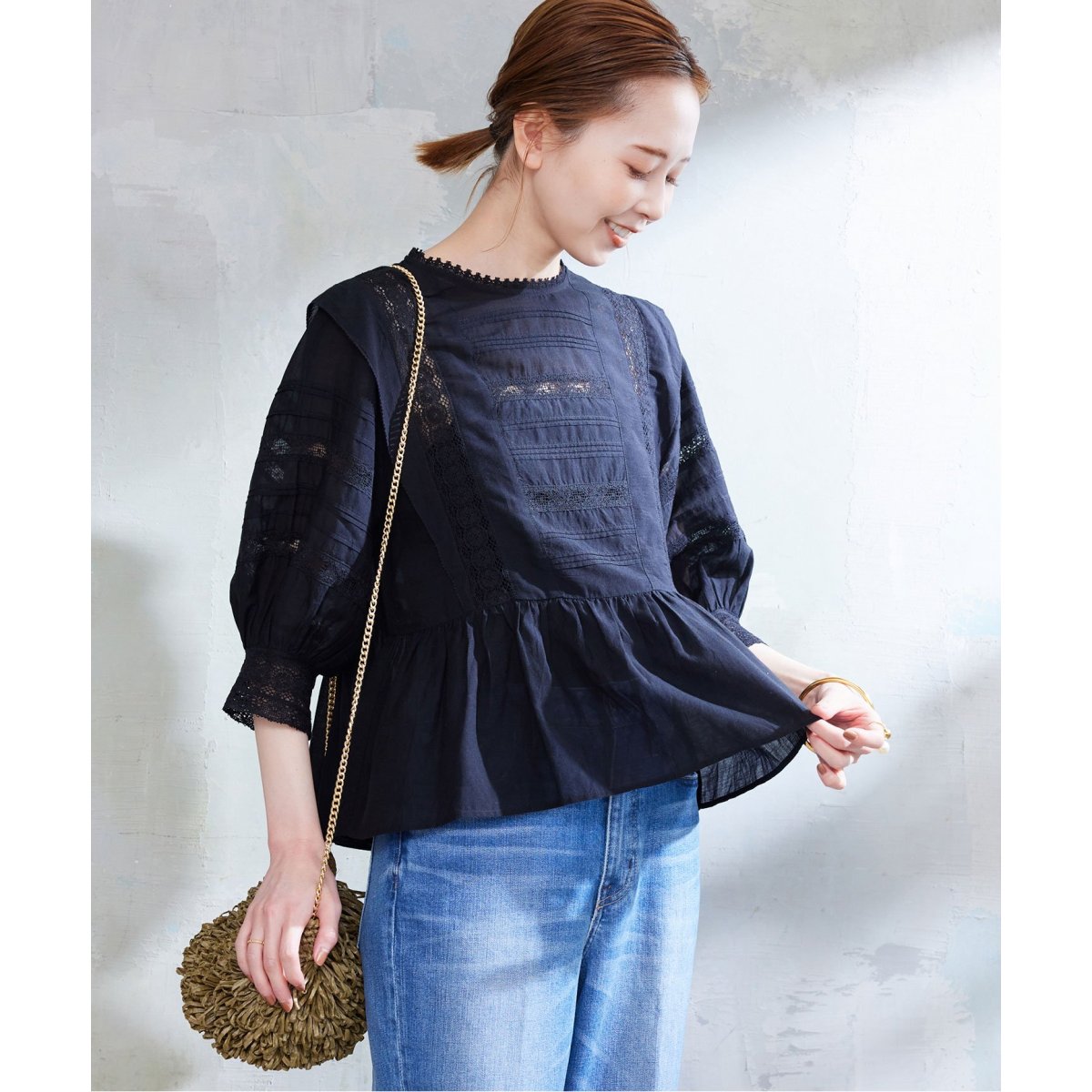 値下美品SLOBE IENA コットンレーヨンインドレースブラウススローブイエナ 値下美品SLOBE IENA コットンレーヨンインドレースブラウス