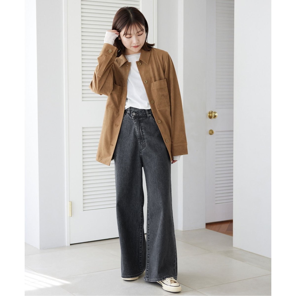 SLOBE IENA LE DENIM チルトワイドストレートデニム SLOBE IENA（スローブイエナ）の「LE DENIMチルトワイド