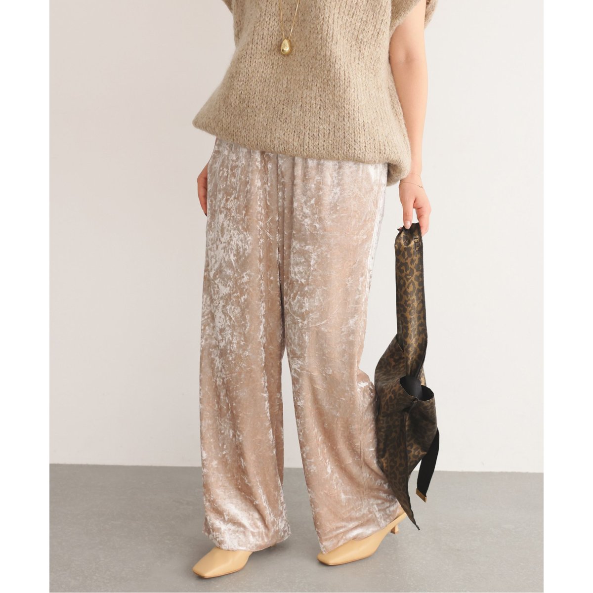 IENA SLOBE スローブ イエナ　クラッシュベロアイージーパンツ　24AW セール】IENA LA BOUCLE クラッシュベロアイージーパンツ