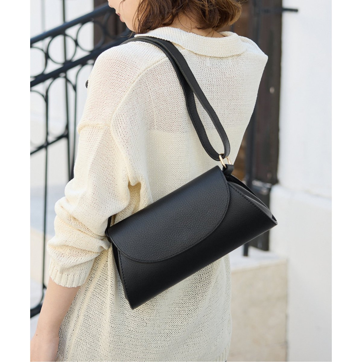 【23年モデル】オウレンティ　ミニスクエアスイッチフラップショルダーバッグ 23年モデル】オウレンティ ミニスクエアスイッチフラップ