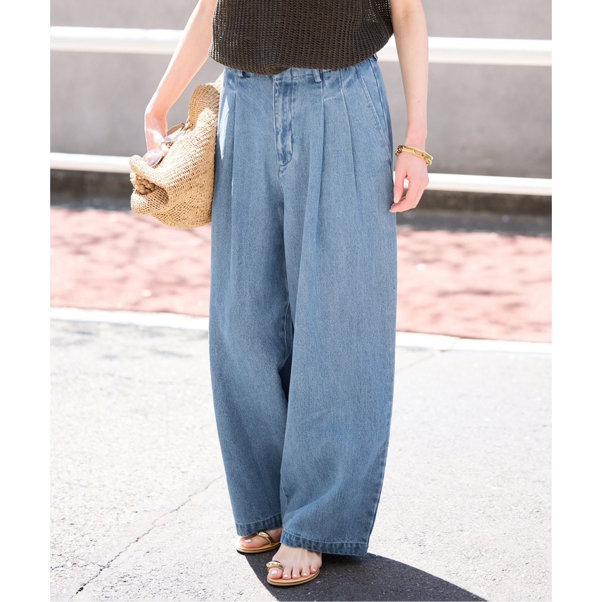 LE DENIM TUCK TROUSER | スローブ イエナ(SLOBE IENA) | マルイ