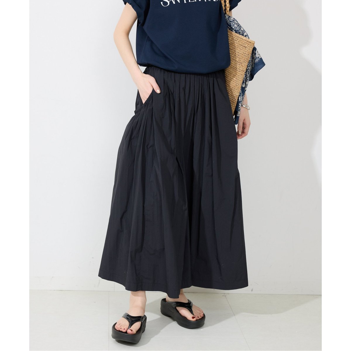 タフタ タックギャザースカート　SLOBE IENA タグ付 SLOBE IENA（スローブイエナ）の「タフタタックギャザースカート