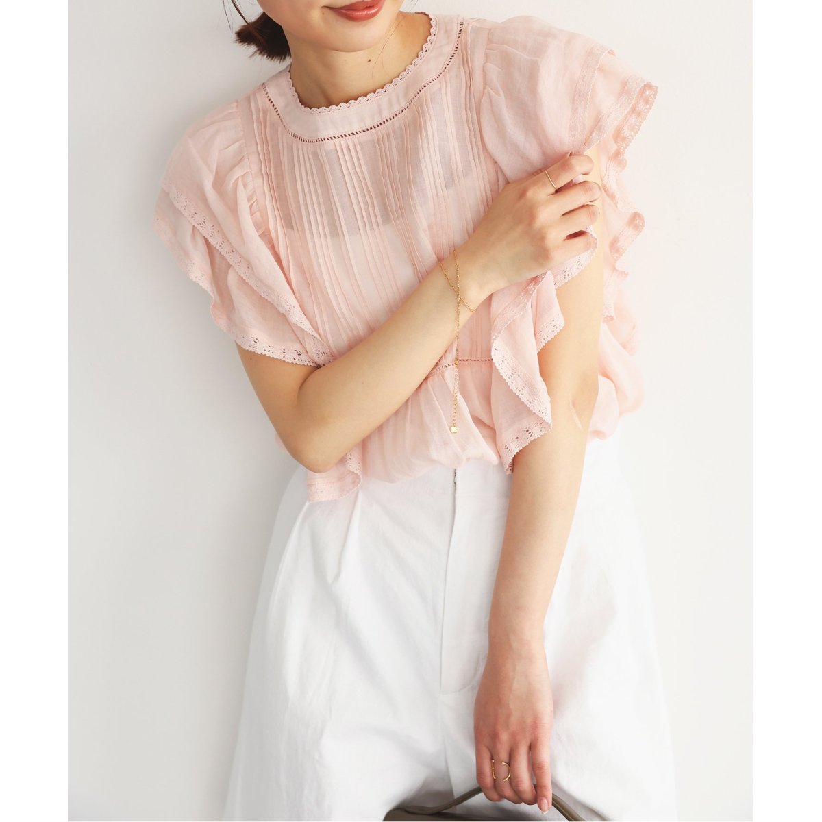 追加》ラミーフリルピンタックブラウス | スローブ イエナ(SLOBE IENA