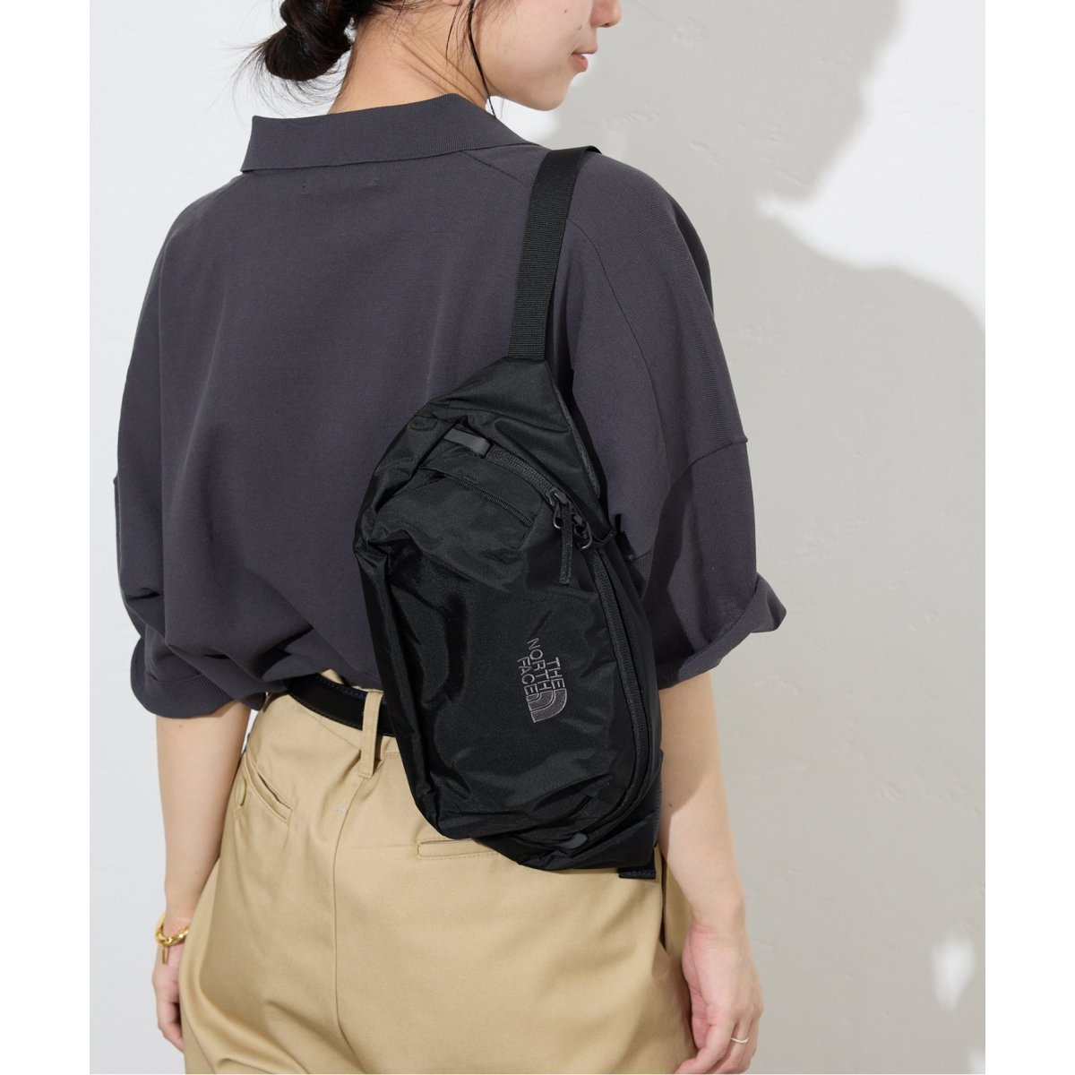 ハーフロゴ ミドルクロスボディバッグ | デシグアル(Desigual