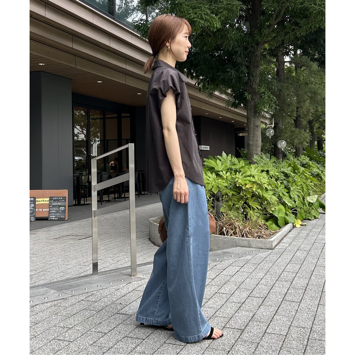 スローブイエナ LEDENIM TUCK TROUSER デニムパンツ 38 4サイズ展開》LEDENIM TUCK TROUSERデニム（デニムパンツ