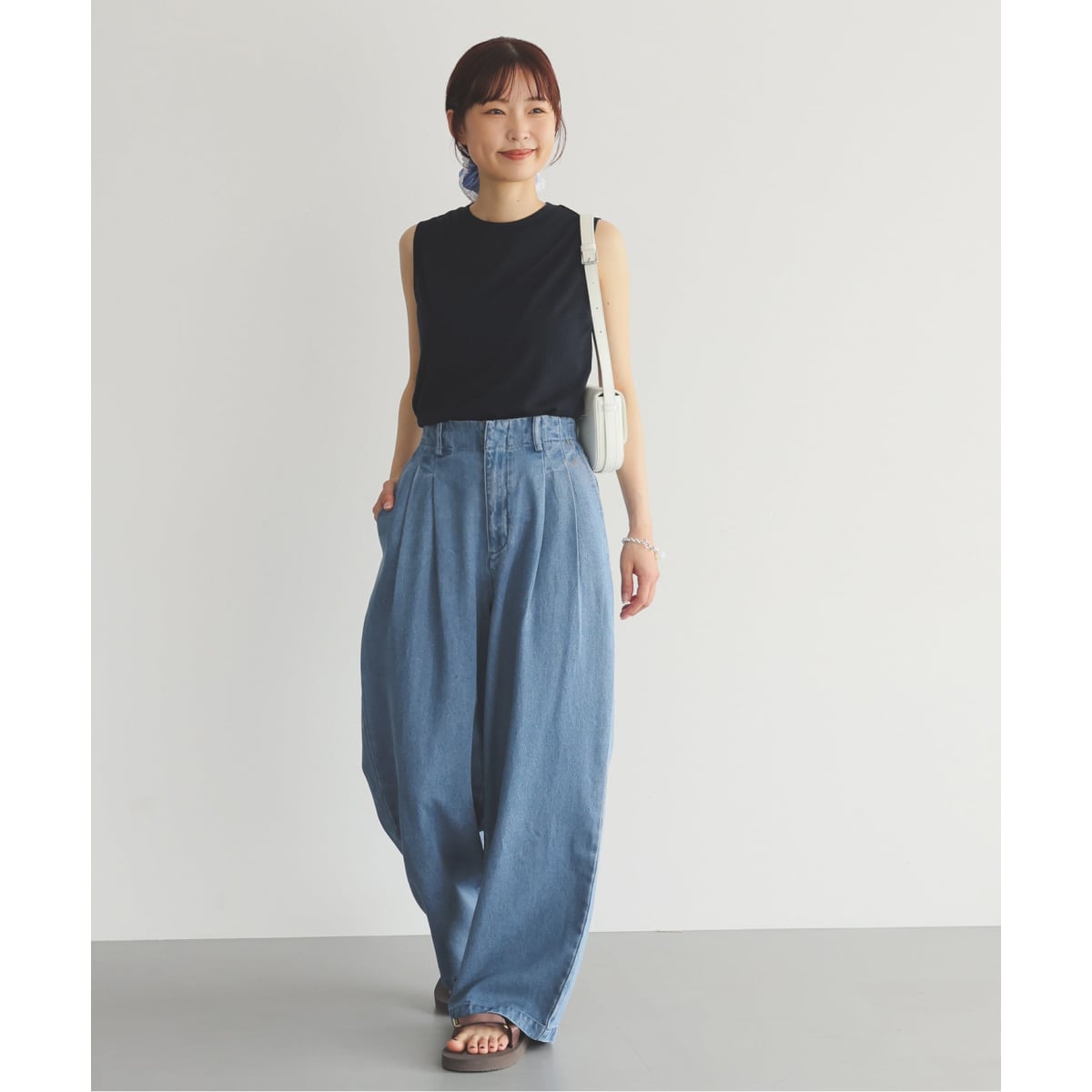 WEB限定/追加4》LEDENIM TUCK TROUSER | スローブ イエナ(SLOBE